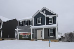 460 Crossing Lane (Thoreau)