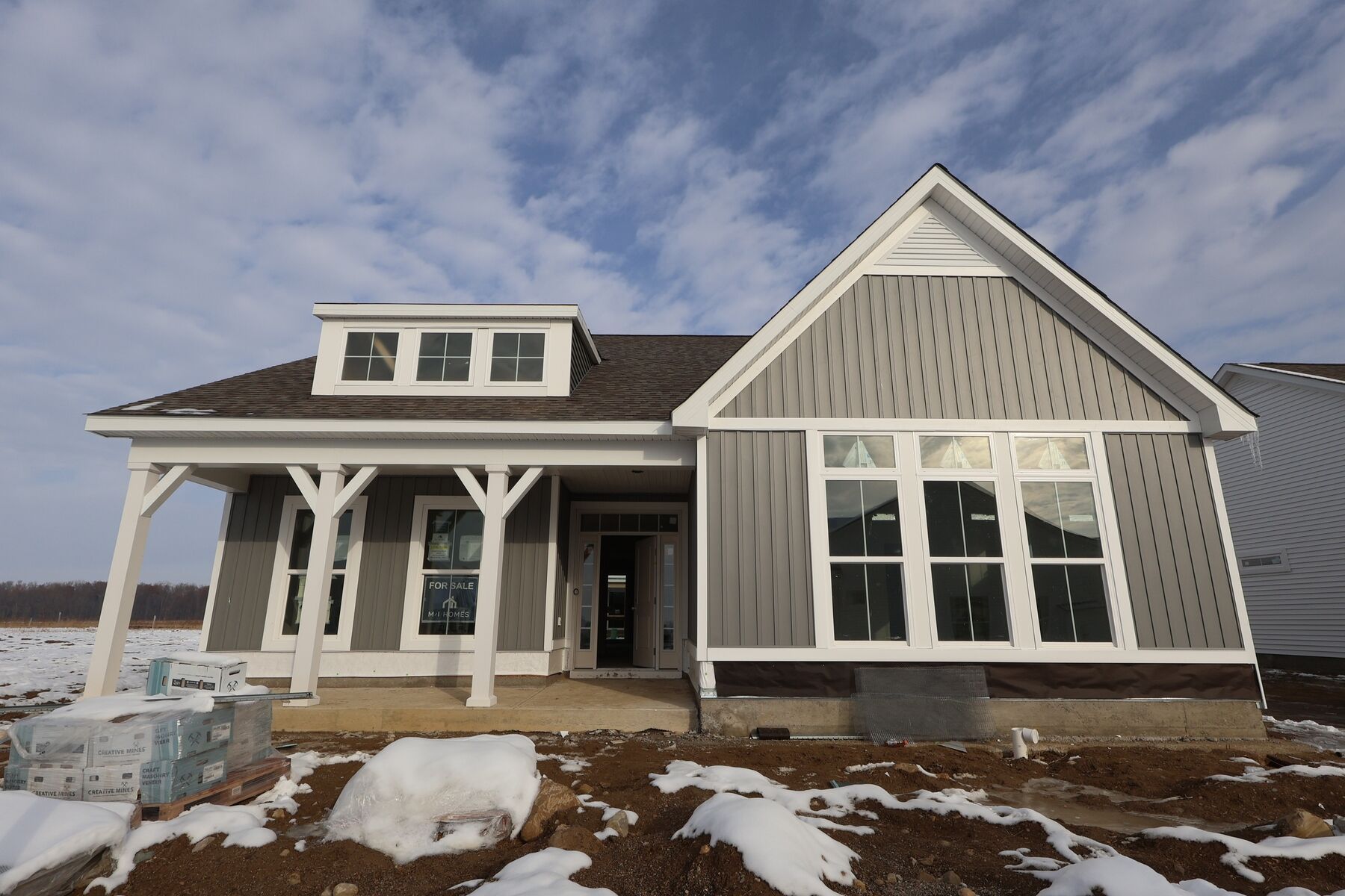 Charleston - Hill Farm: Hilliard, Ohio - M/I Homes