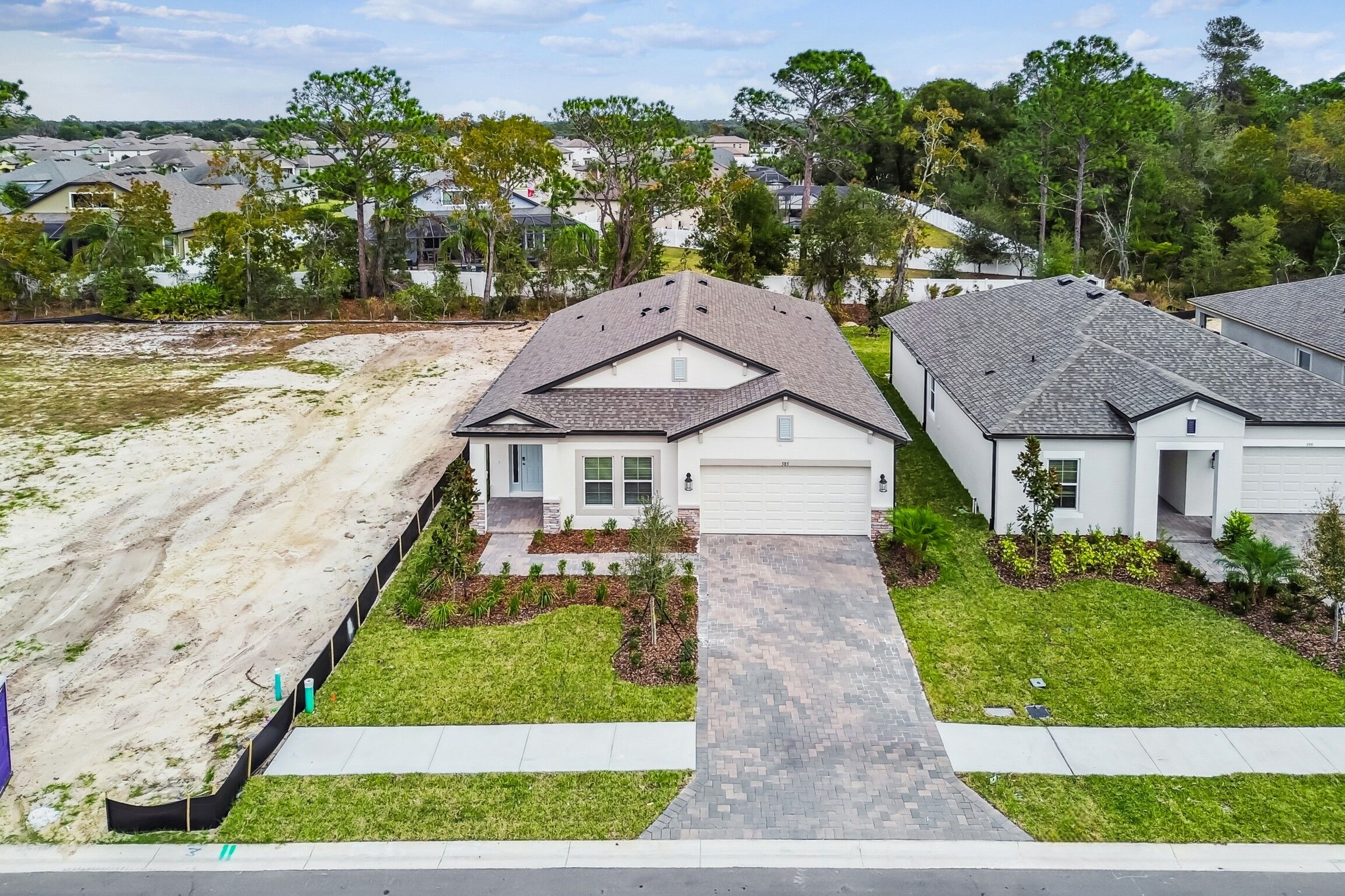 585 Hillshire Place (Picasso)