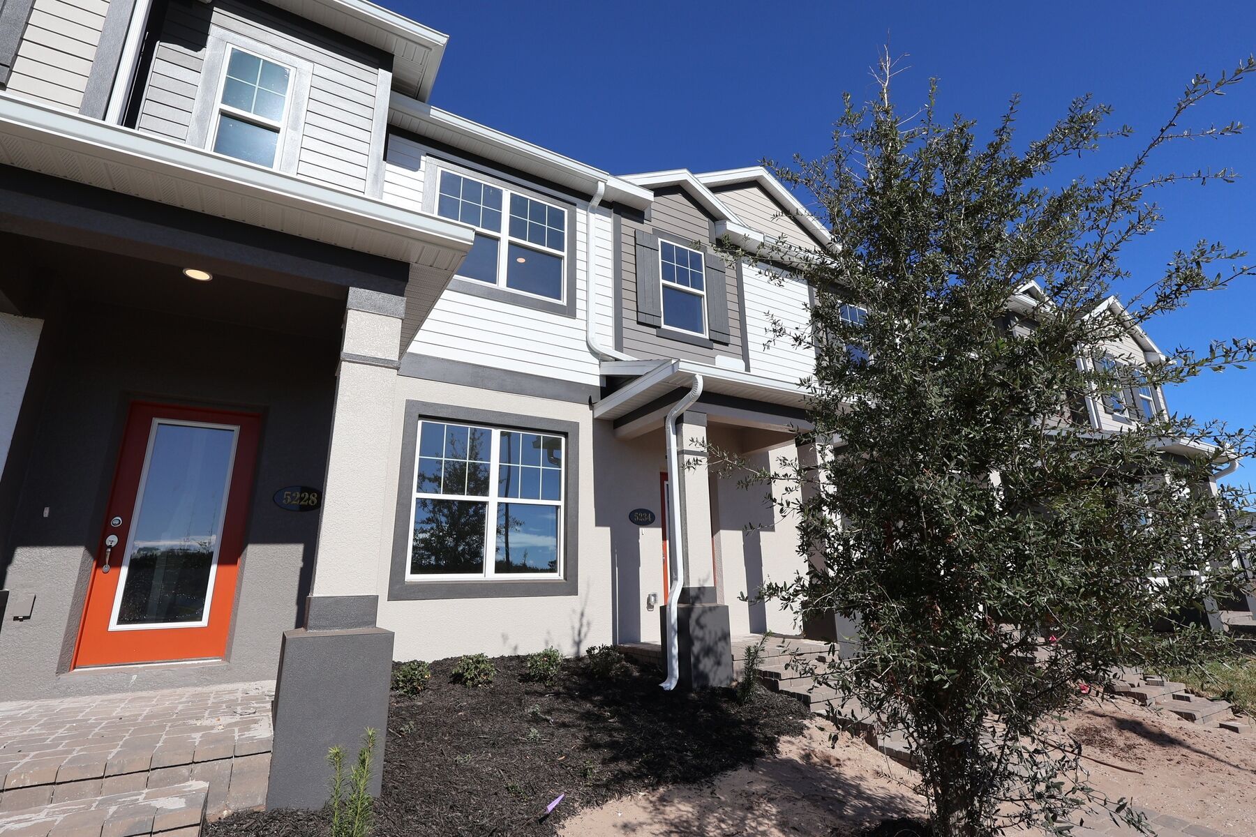 5234 Center Lake Ranch Boulevard (Rutland)