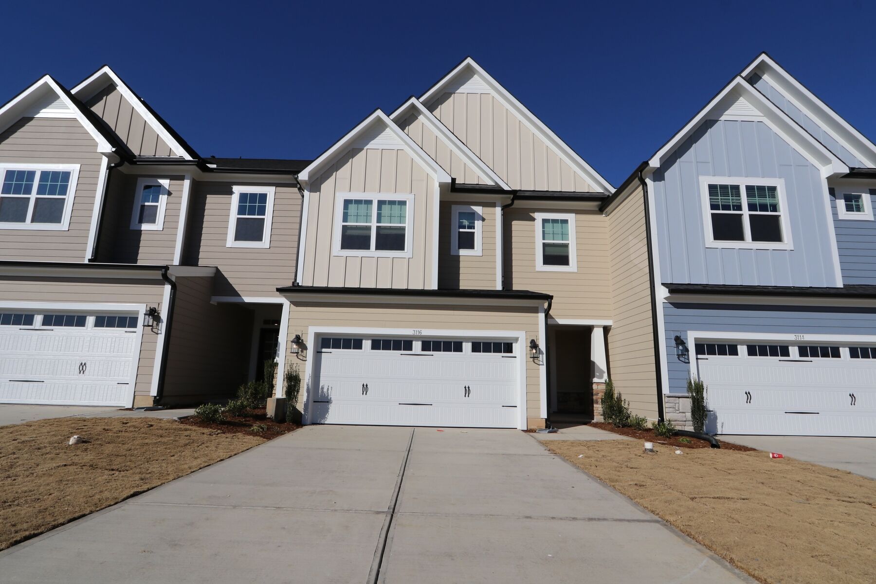 3116 Cathedral Comb Drive (Marigold - Interior Home)