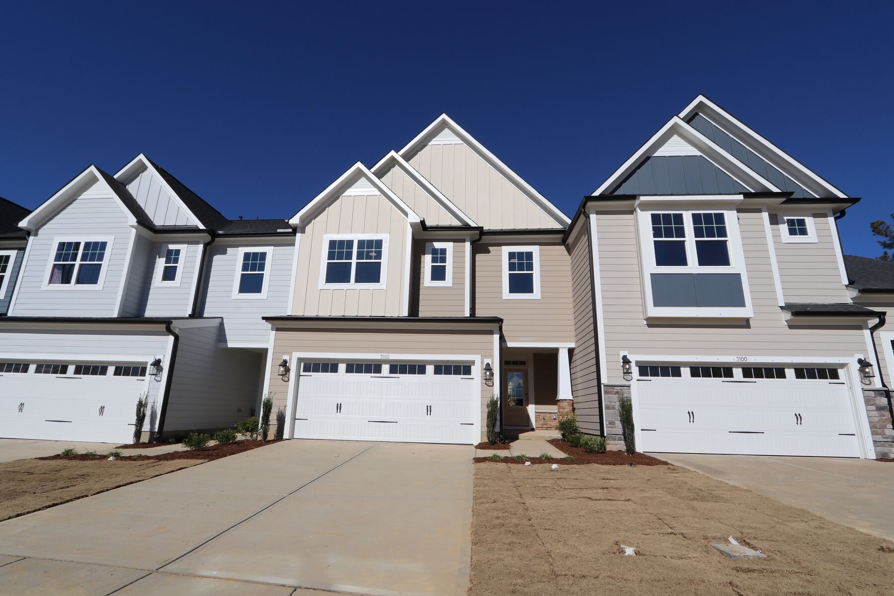 3102 Cathedral Comb Drive (Marigold - Interior Home)