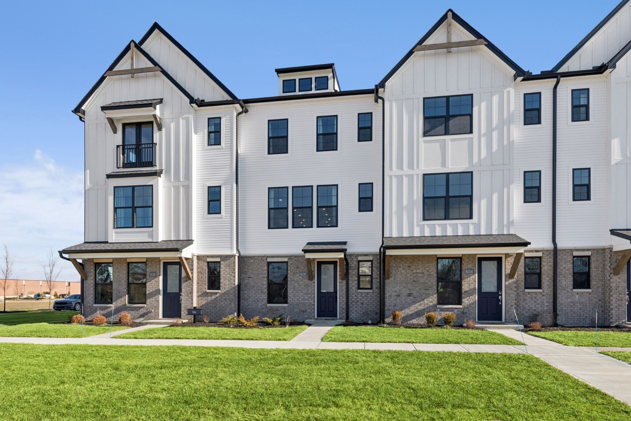 6130 Nicholas Way (Ames)