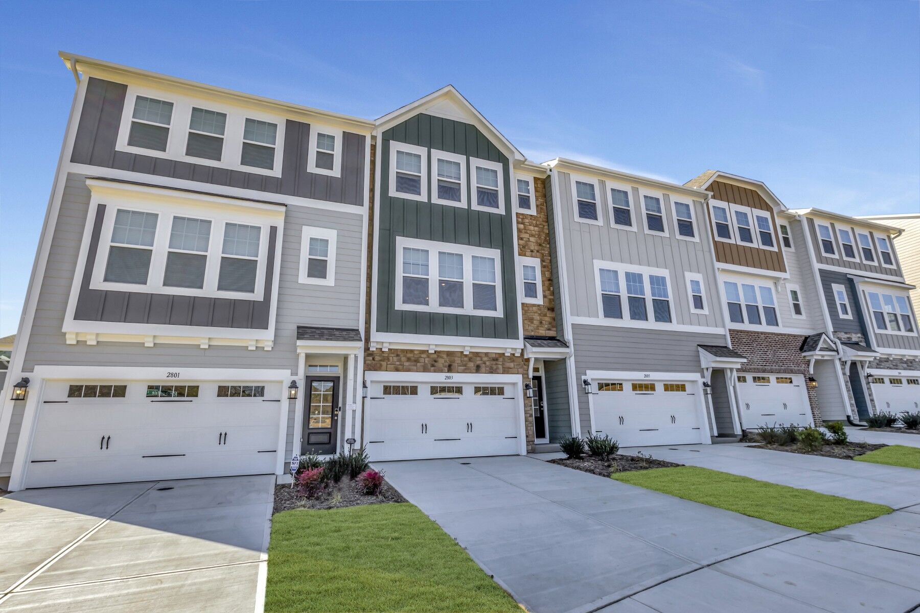 2803 Carbondale Court (Buckingham)