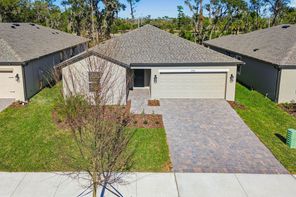 4952 Meadow Bay Court (Ventura)