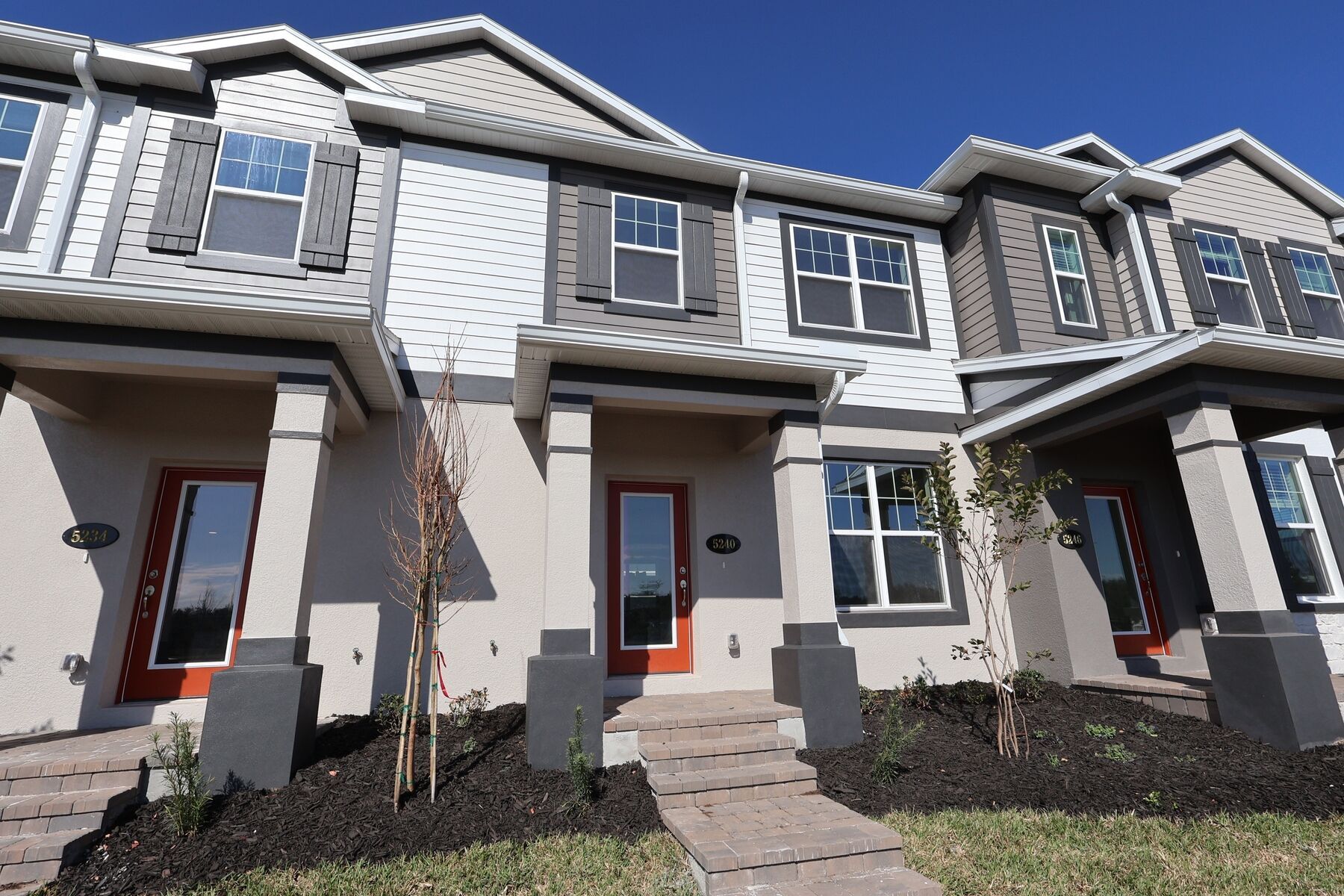 5240 Center Lake Ranch Boulevard (Rutland)