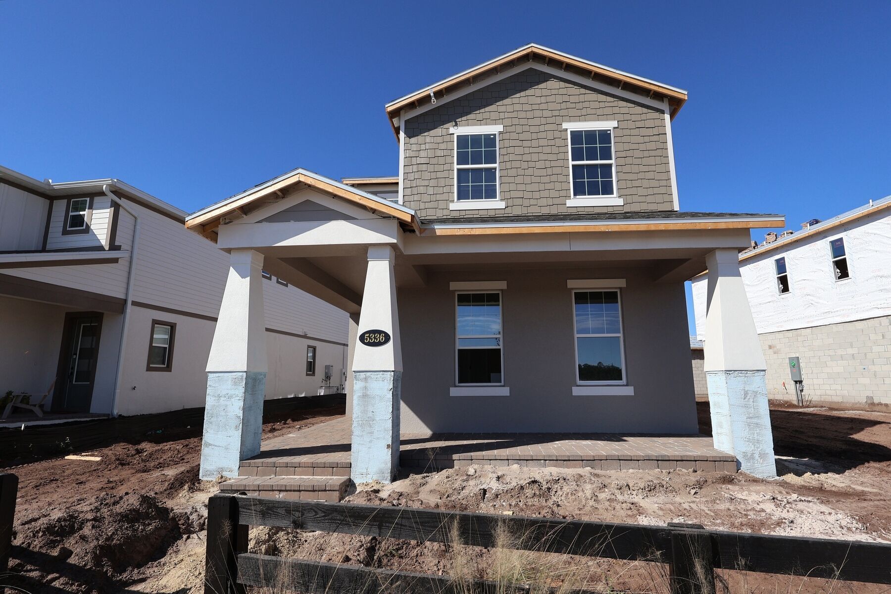 Wekiva - Center Lake On The Park: Saint Cloud, Florida - M/I Homes