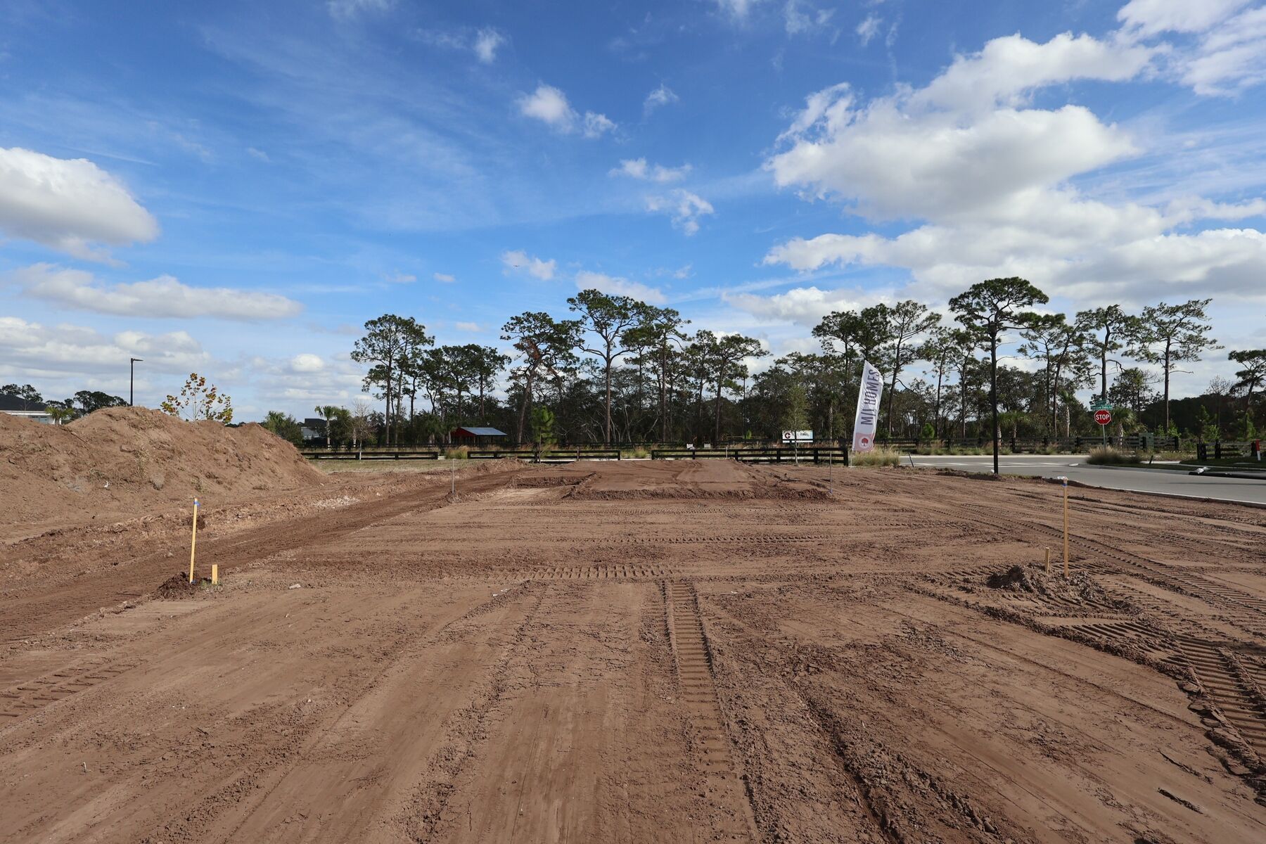 Wekiva - Center Lake On The Park: Saint Cloud, Florida - M/I Homes