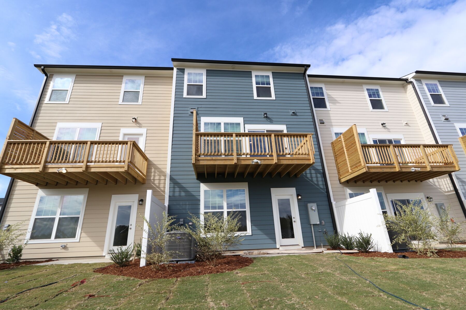 10040 Secluded Garden Drive (Hyde Park)