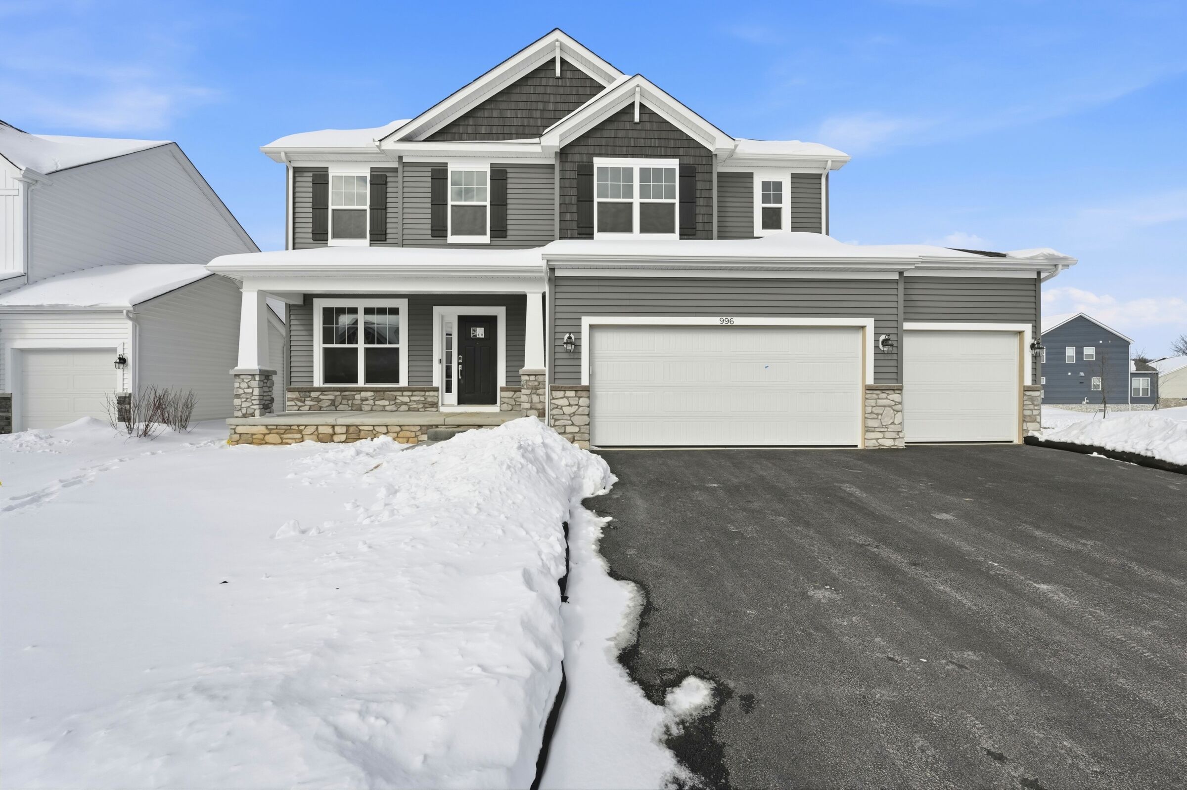 Dearborn - Pinnacle Quarry: Grove City, Ohio - M/I Homes