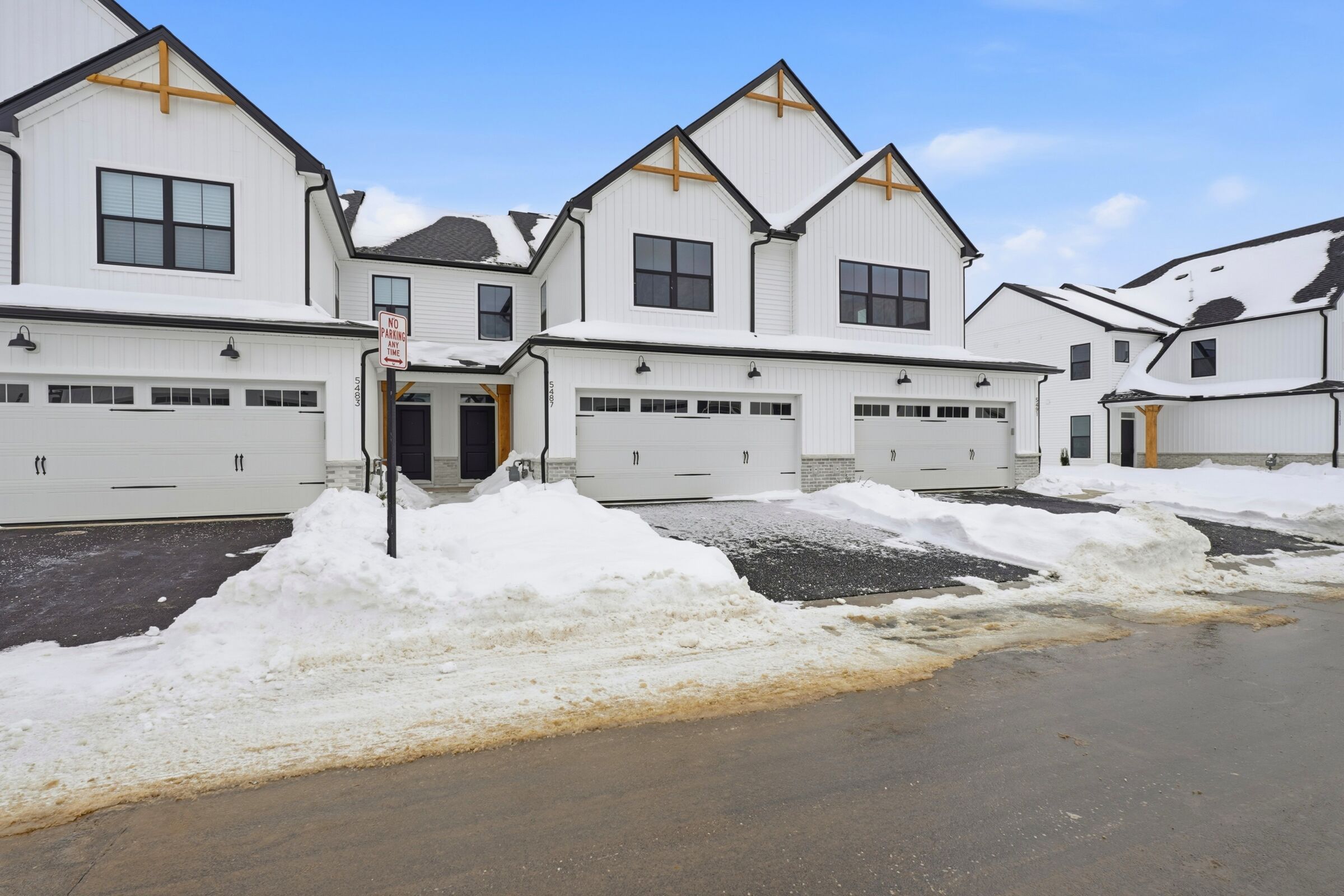 5487 Fawnsbury Court (Braeden)