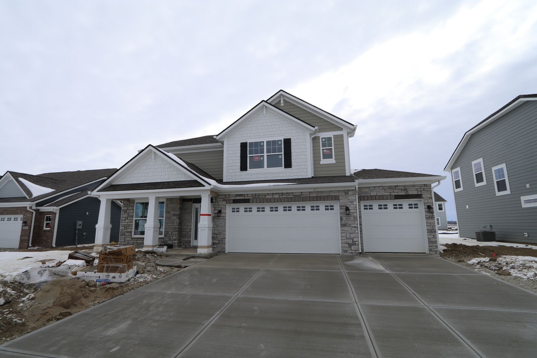 Akerman II - Helm's Mill: McCordsville, Indiana - M/I Homes