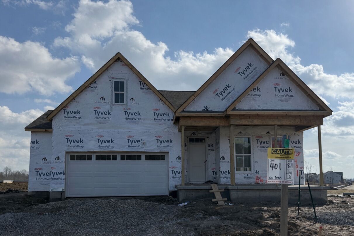 Wesleyan - The Ridge at Glacier Pointe: Plain City, Ohio - M/I Homes