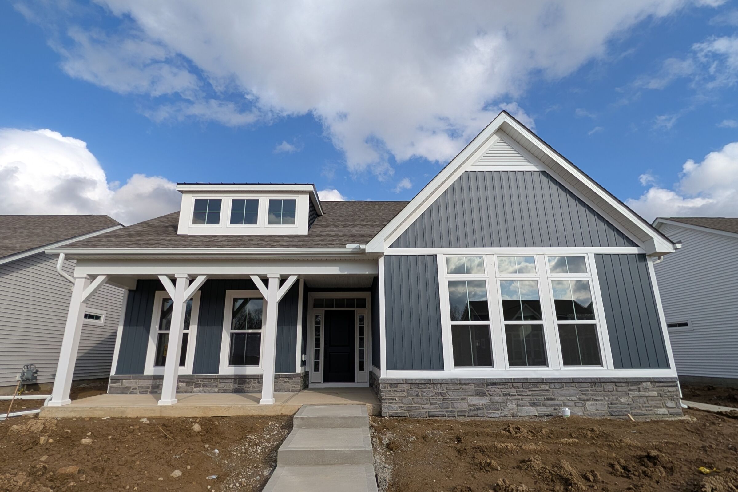 4541 Corsican Loop E (Charleston)