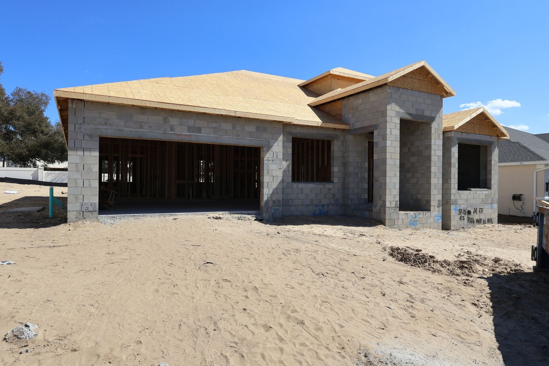 3326 Wolf Lake Avenue (Corina Xl)