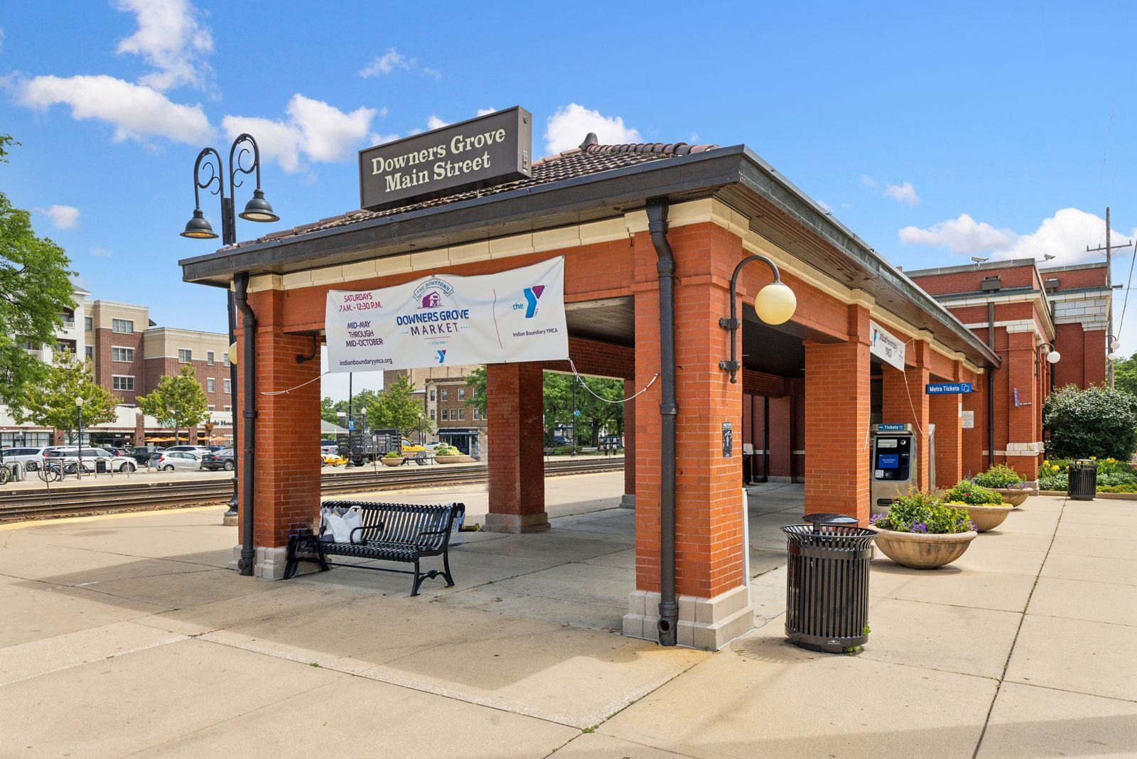 Downers Grove Surrounding Area