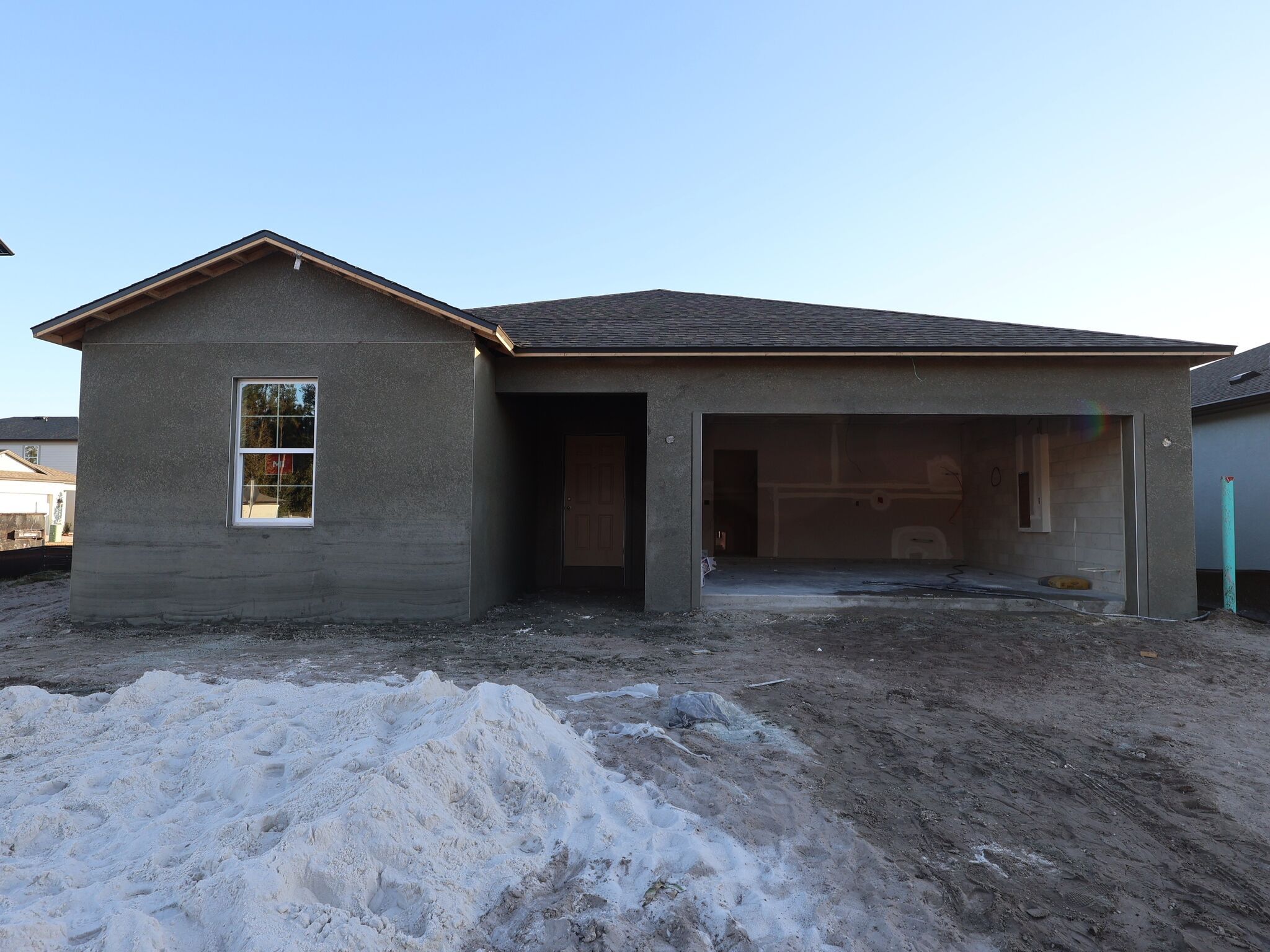 12948 Castle Oaks Drive (Ventura)