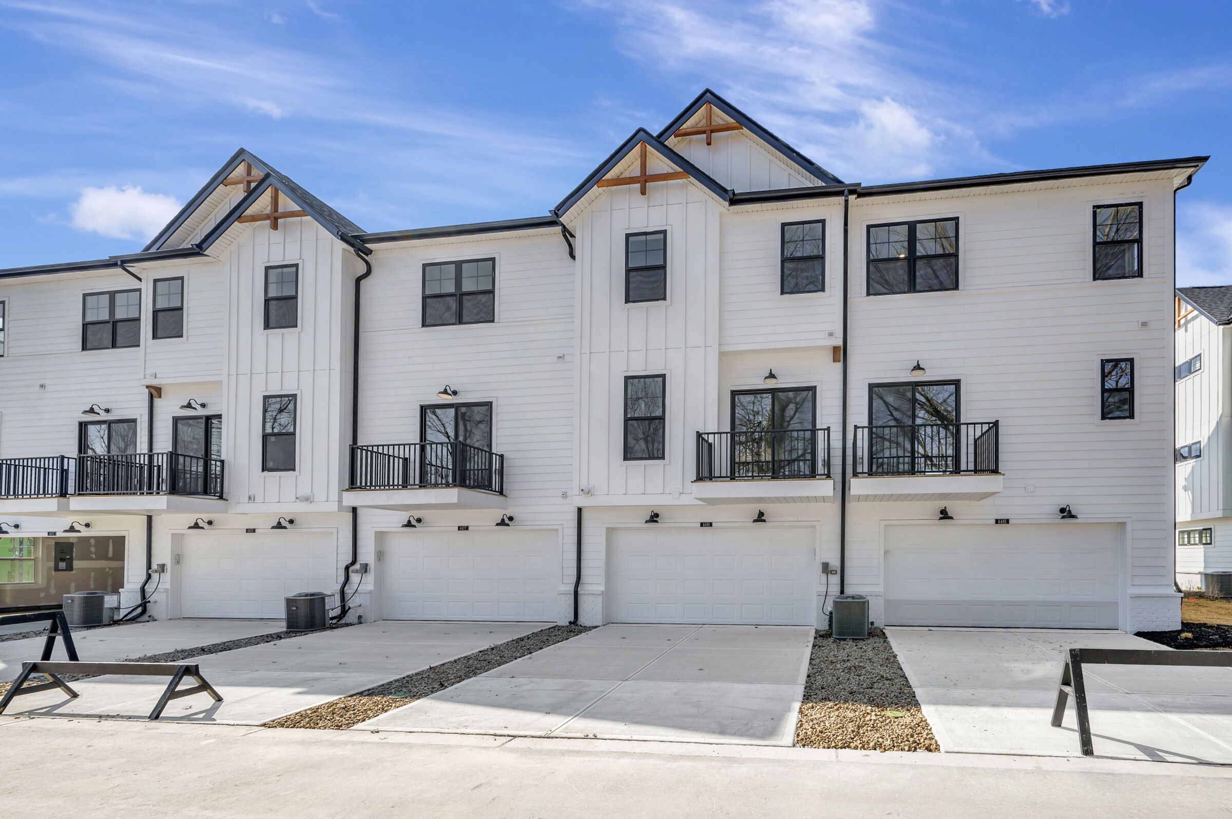 T1600 - Trailside: Brownsburg, Indiana - M/I Homes