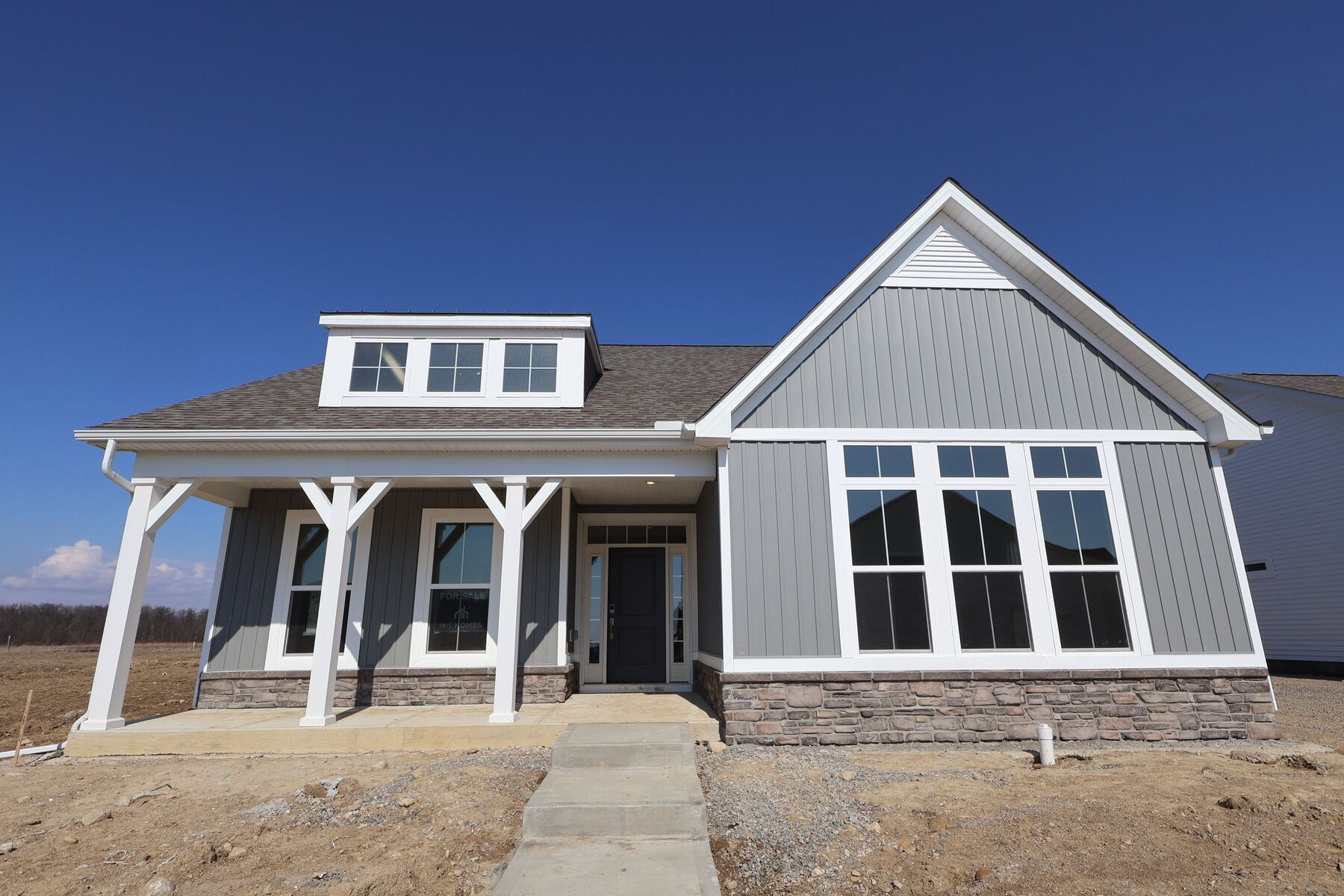 Charleston - Hill Farm: Hilliard, Ohio - M/I Homes