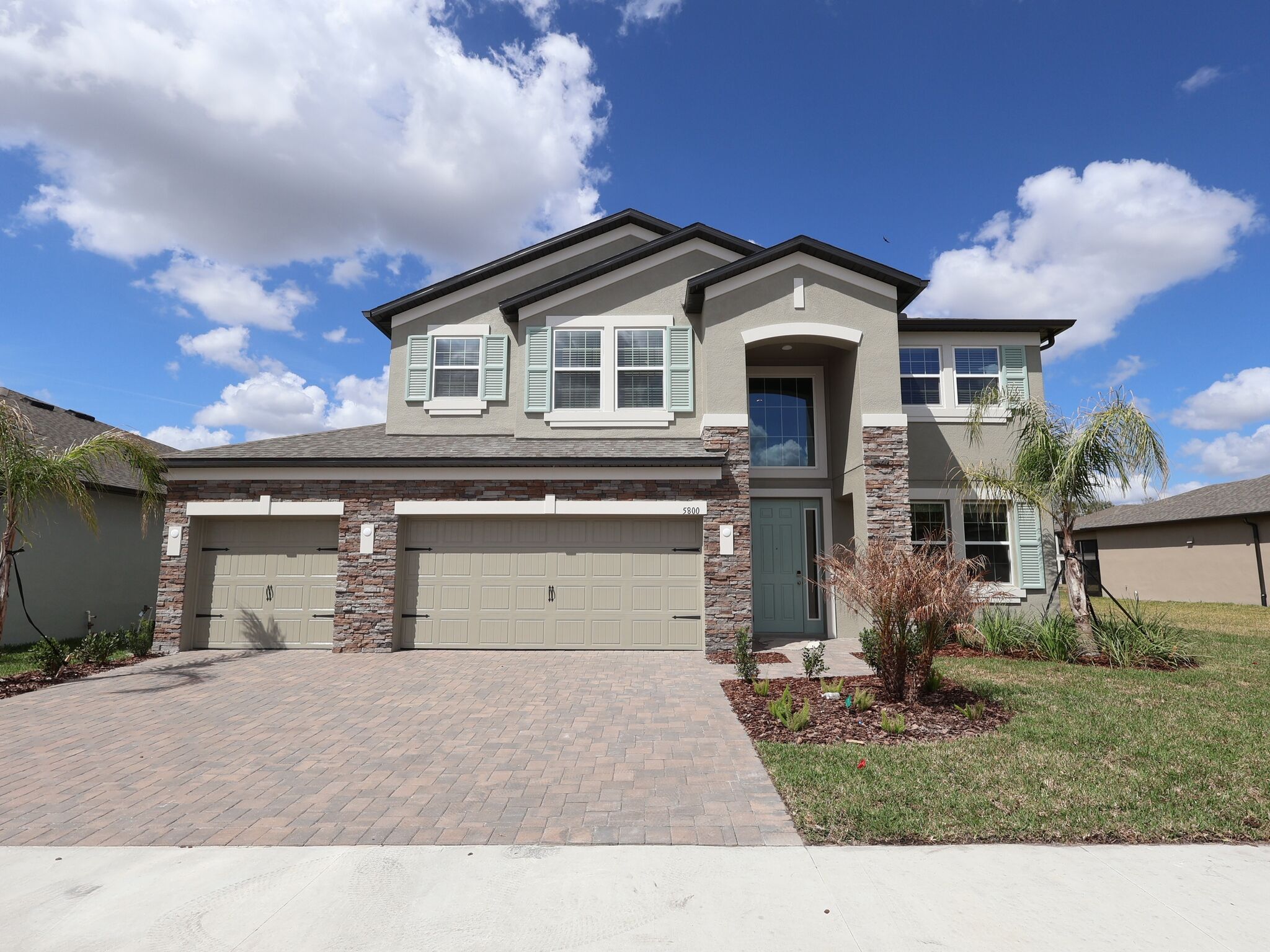 5800 Freesia Drive (Mira Lago)