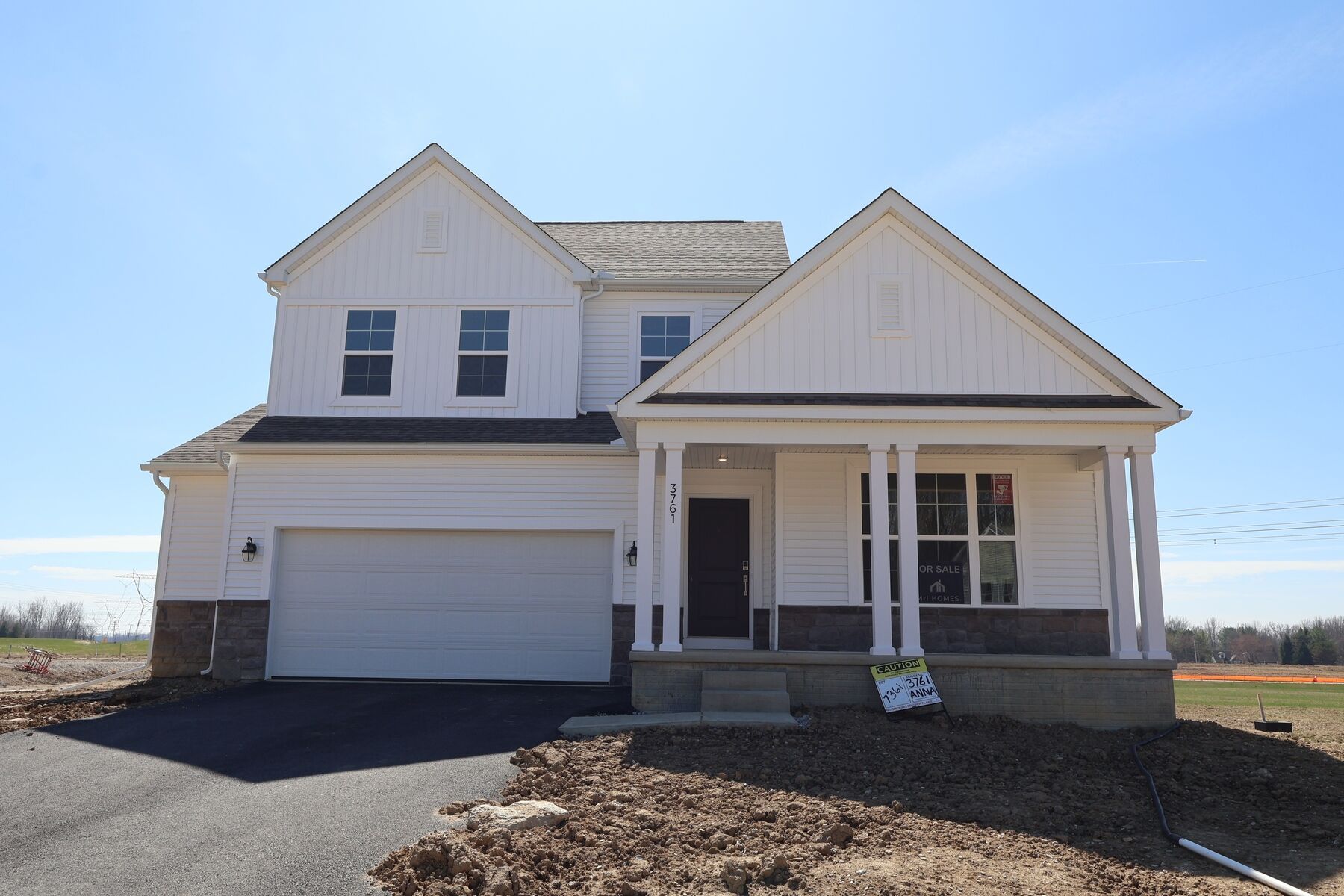Worthington - Woodcrest Crossing: Powell, Ohio - M/I Homes