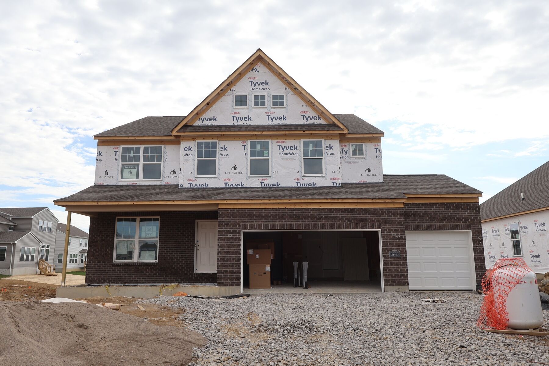 Hampton - Grove Park: Milford, Ohio - M/I Homes