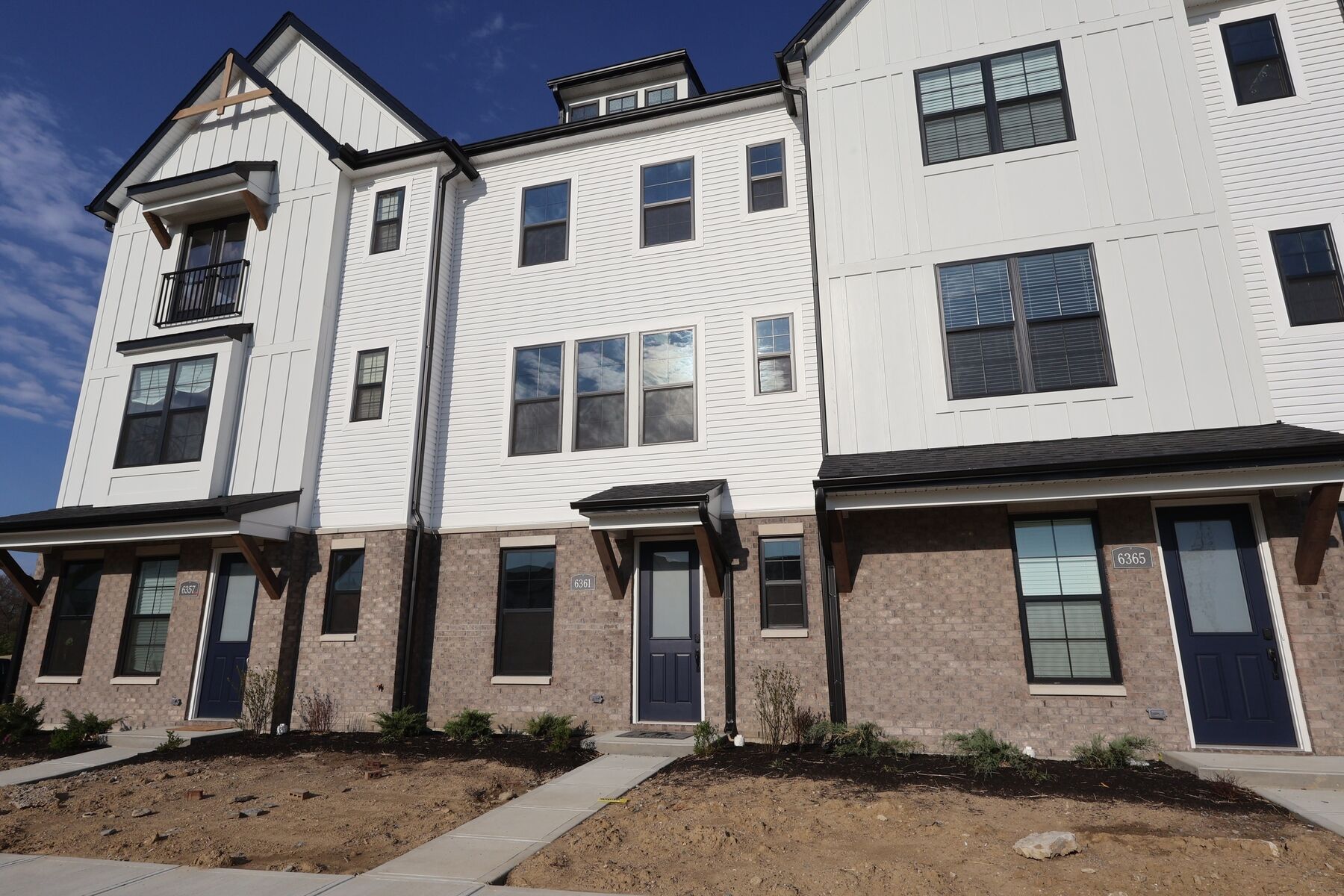 Ames - Everybody's Farm: Mason, Ohio - M/I Homes