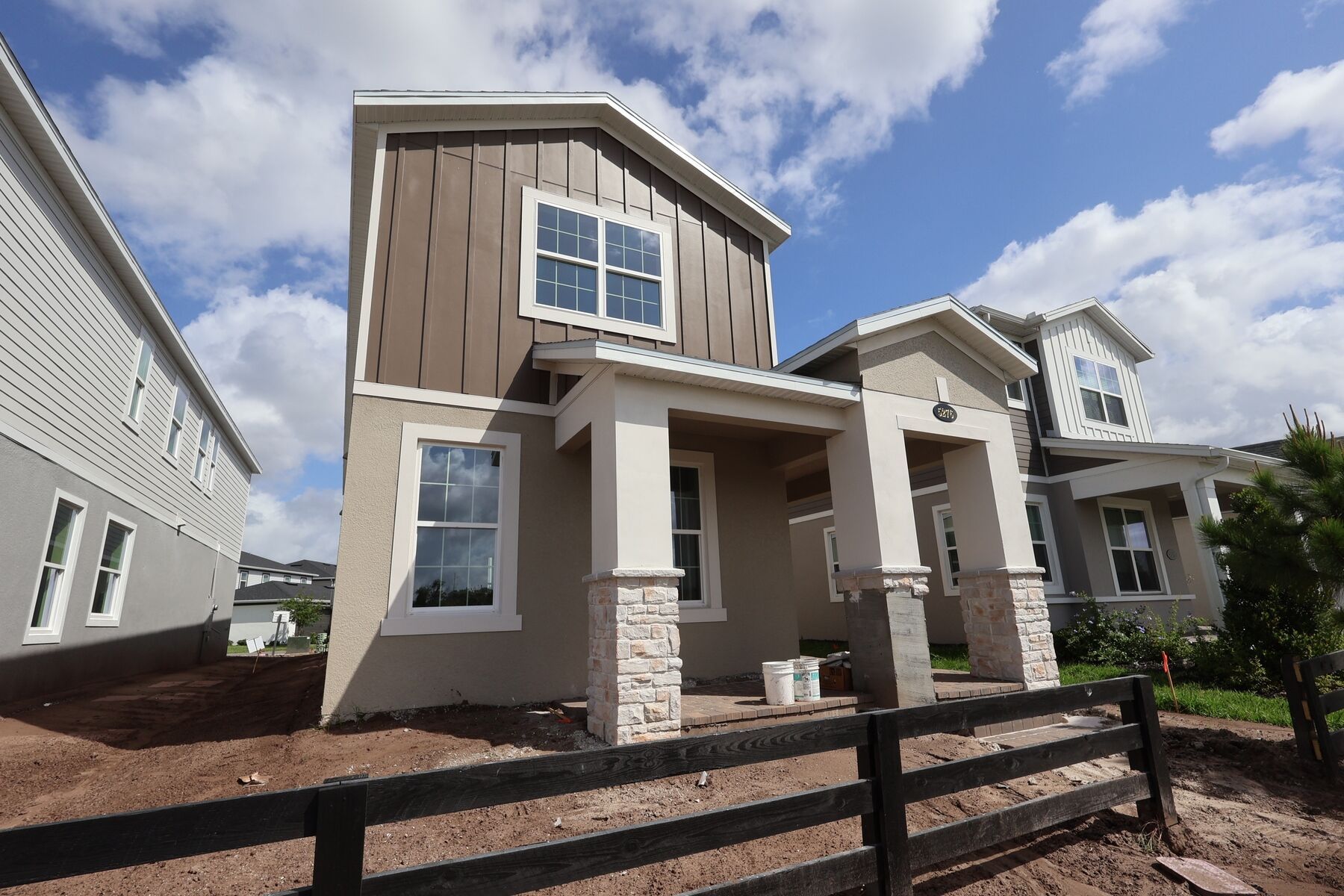 Wekiva - Center Lake On The Park: Saint Cloud, Florida - M/I Homes