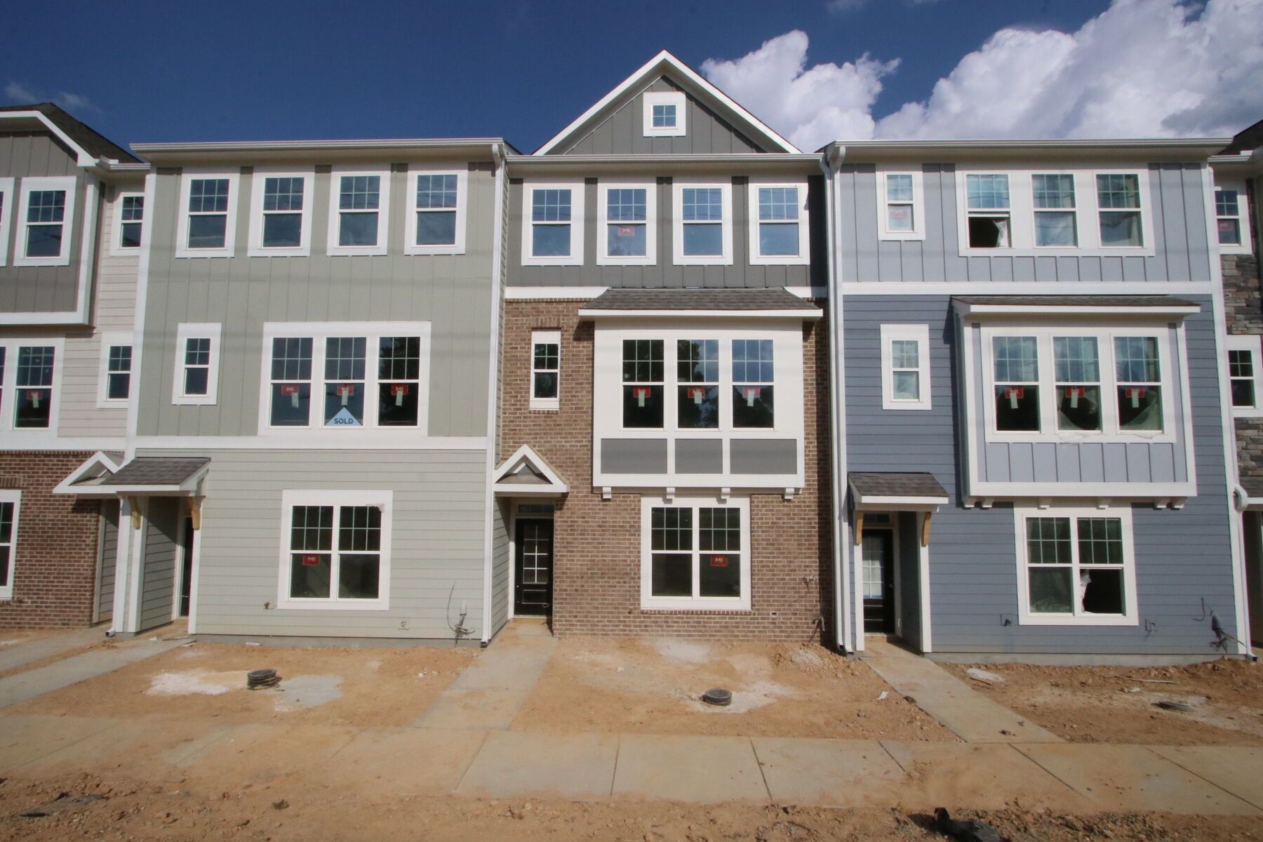 2909 Richardson Road (Hadleigh)