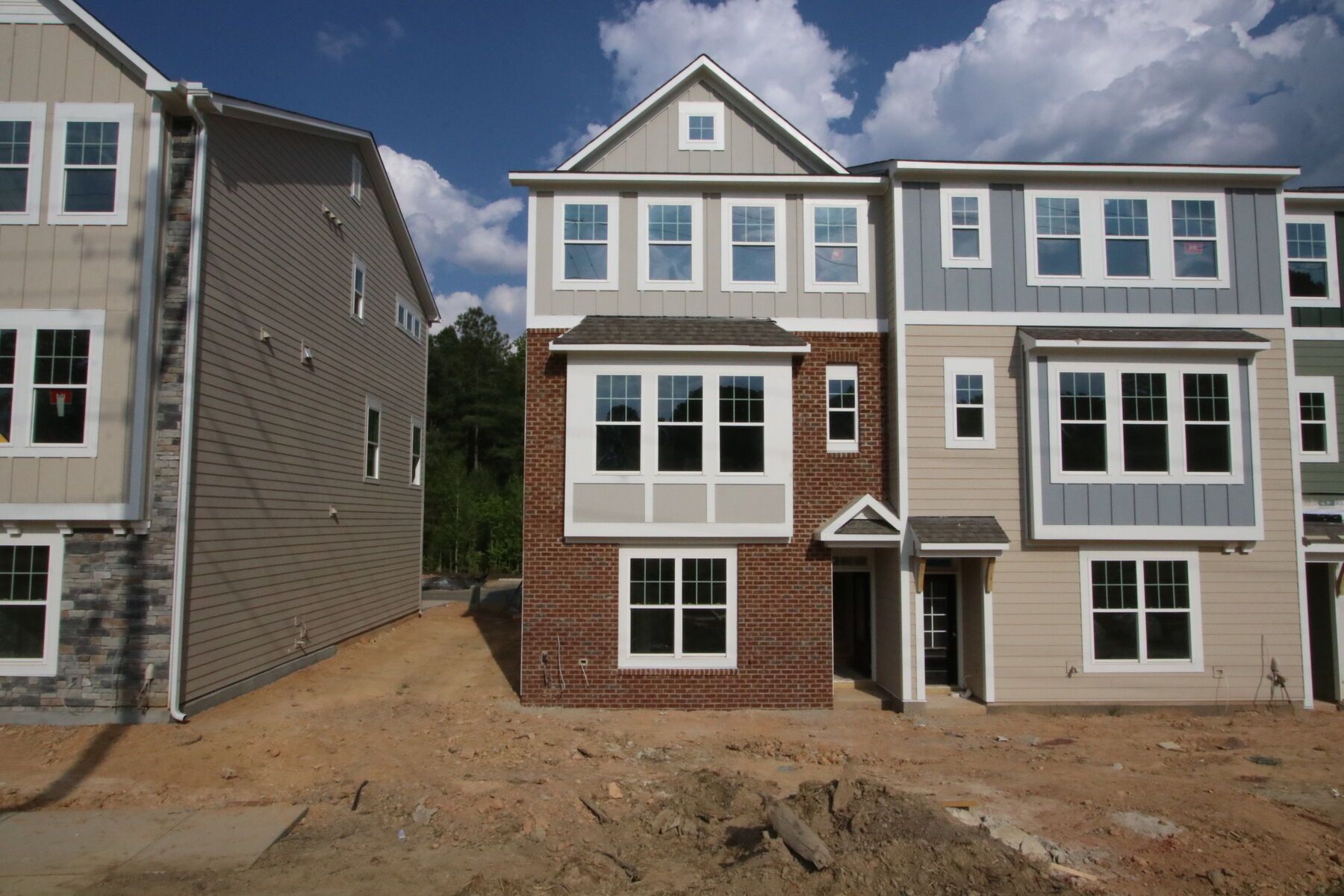 2917 Richardson Road (Hadleigh)