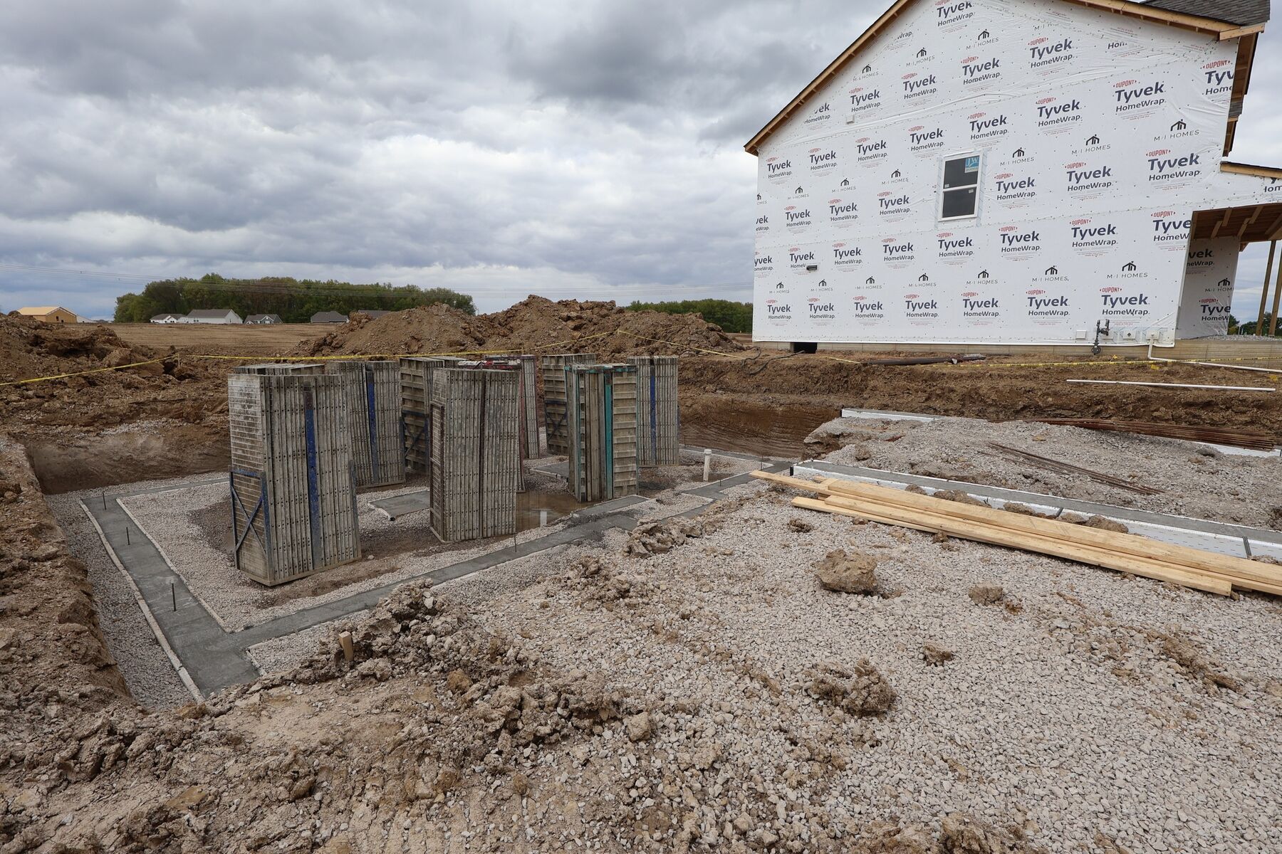 Caymus - Woodcrest Crossing: Powell, Ohio - M/I Homes