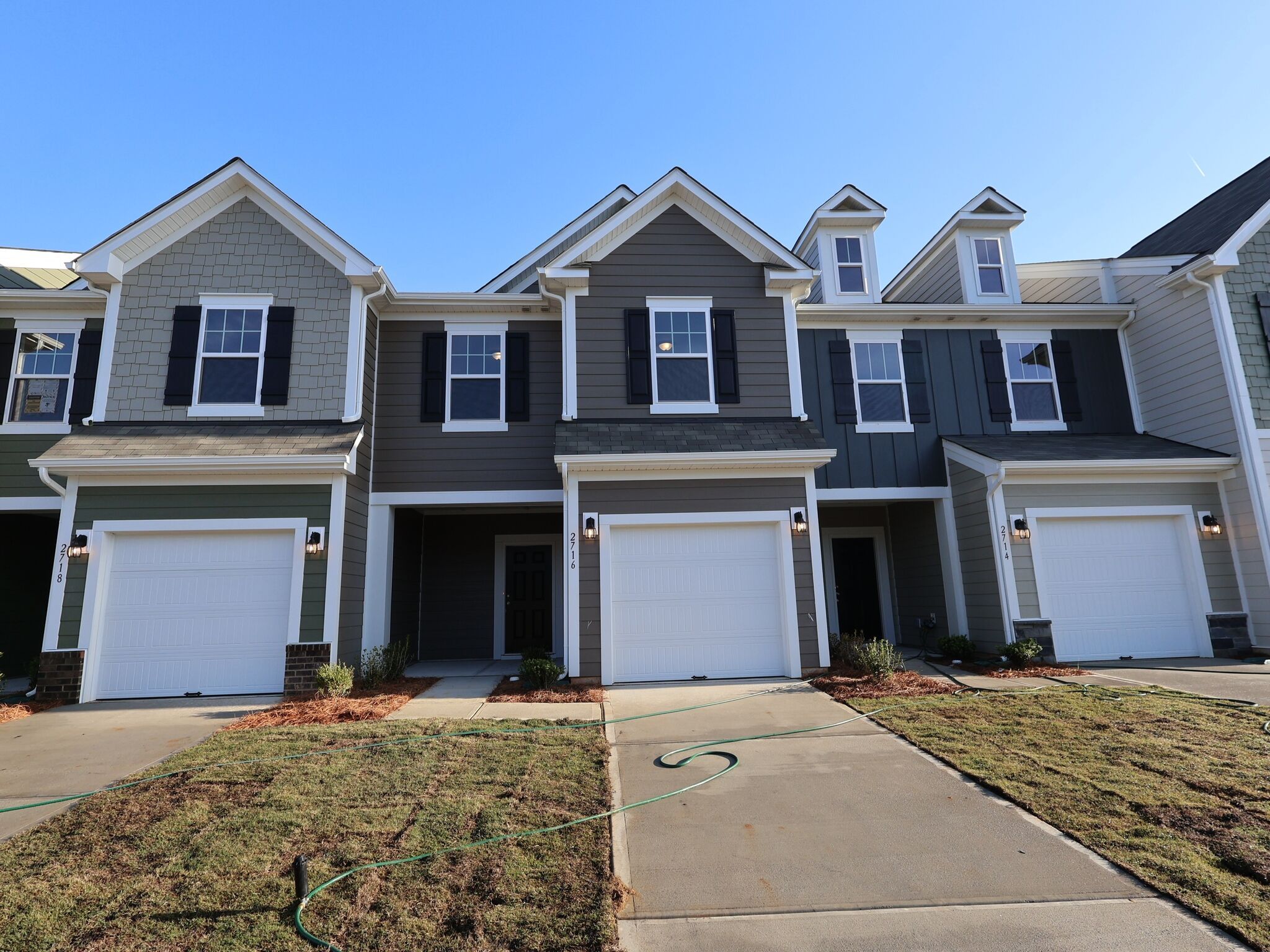 2716 Yeager Drive NW (Manchester)