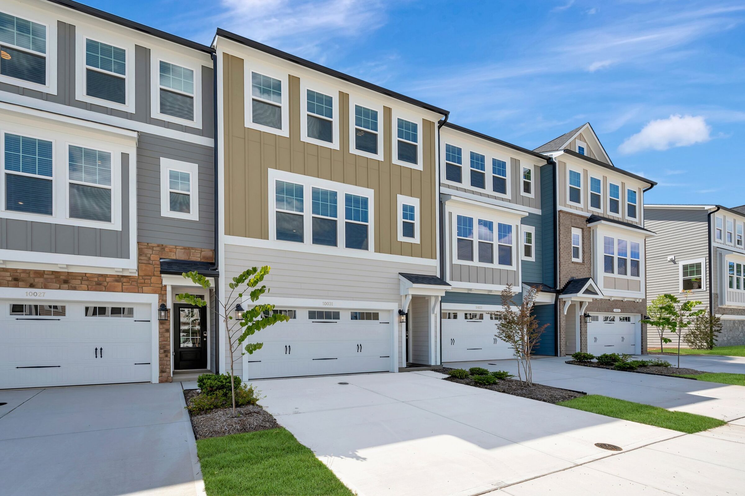 10031 Secluded Garden Drive (Hyde Park)