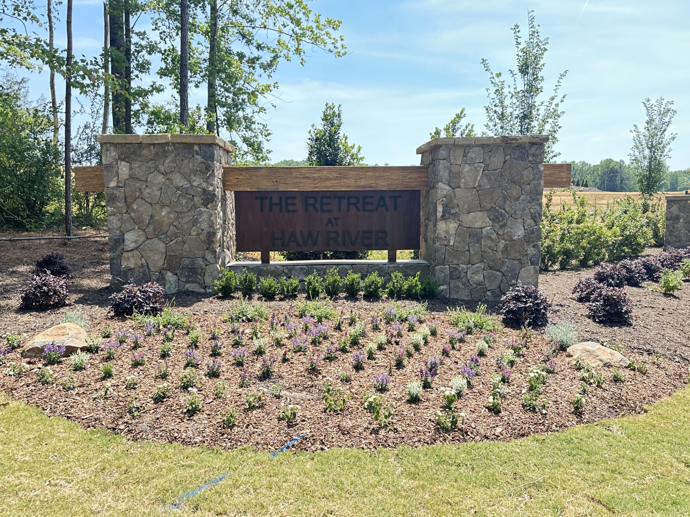Retreat at Haw River Entrance