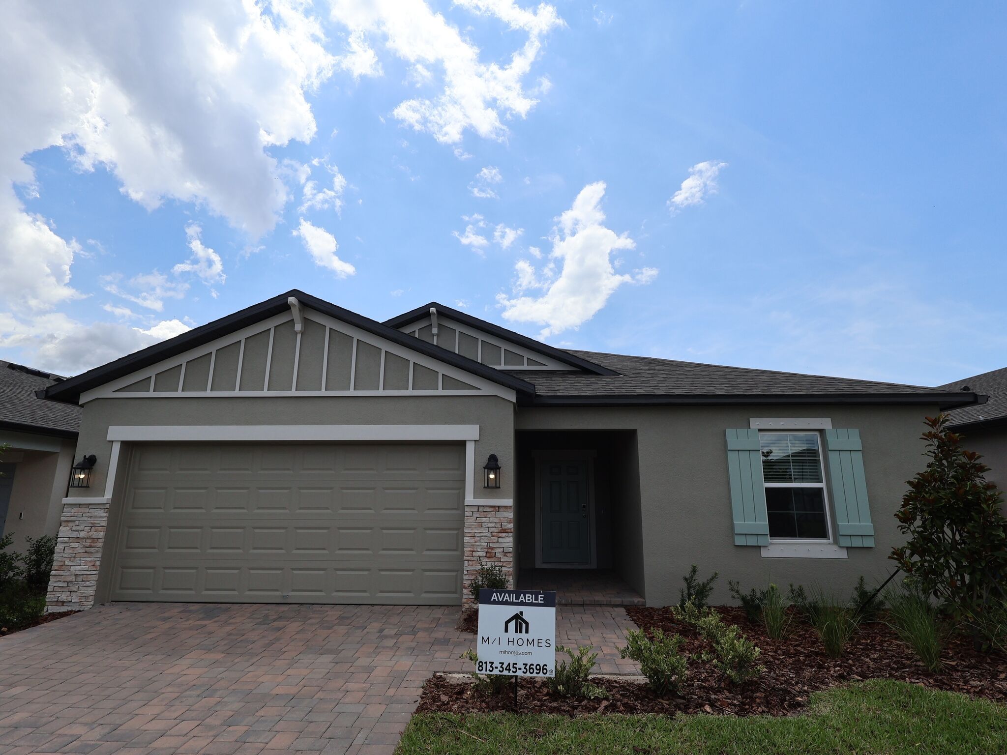 12831 Castle Oaks Drive