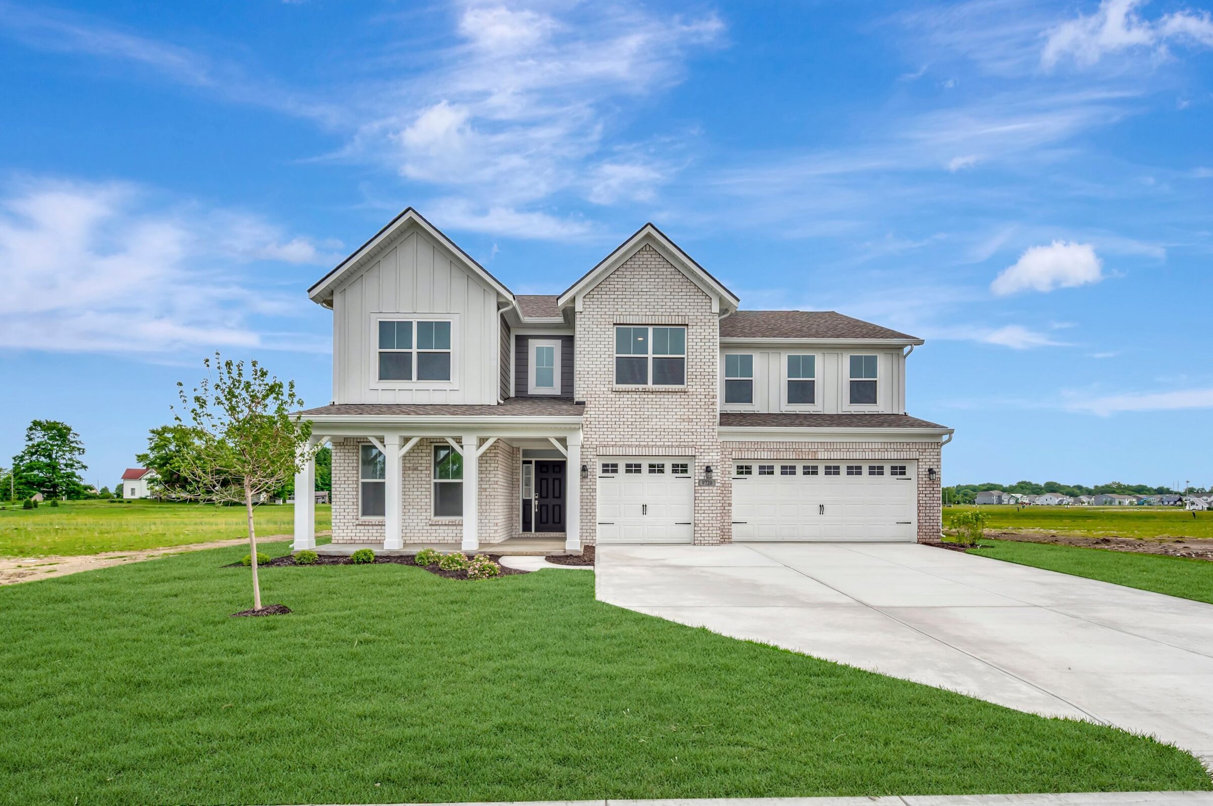 Ainsley II - Hickory Run: Indianapolis, Indiana - M/I Homes
