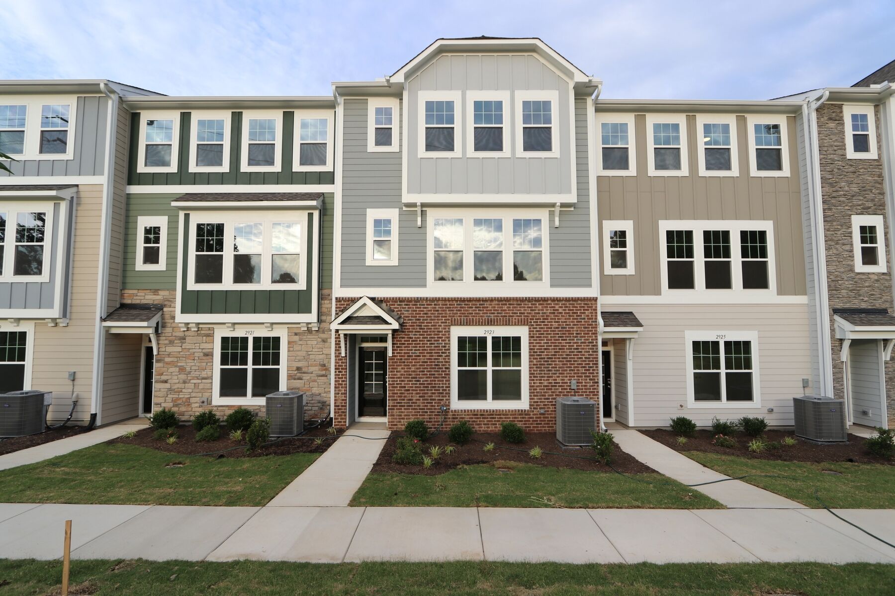 casa en Friendship Station por M/I Homes