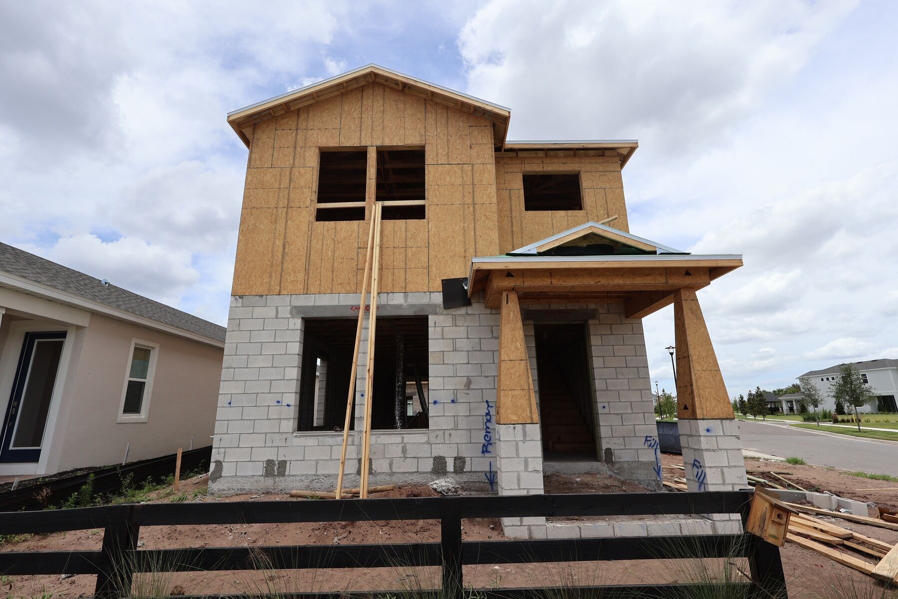 5294 Center Lake Ranch Boulevard (Jensen)