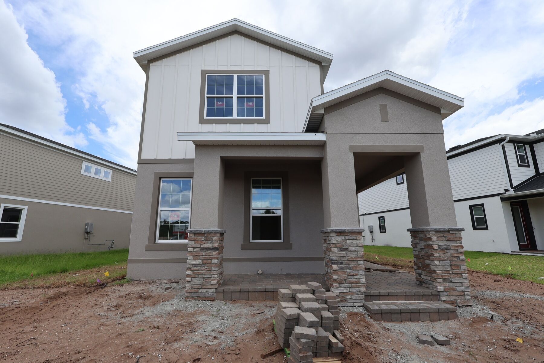 Wekiva - Center Lake On The Park: Saint Cloud, Florida - M/I Homes