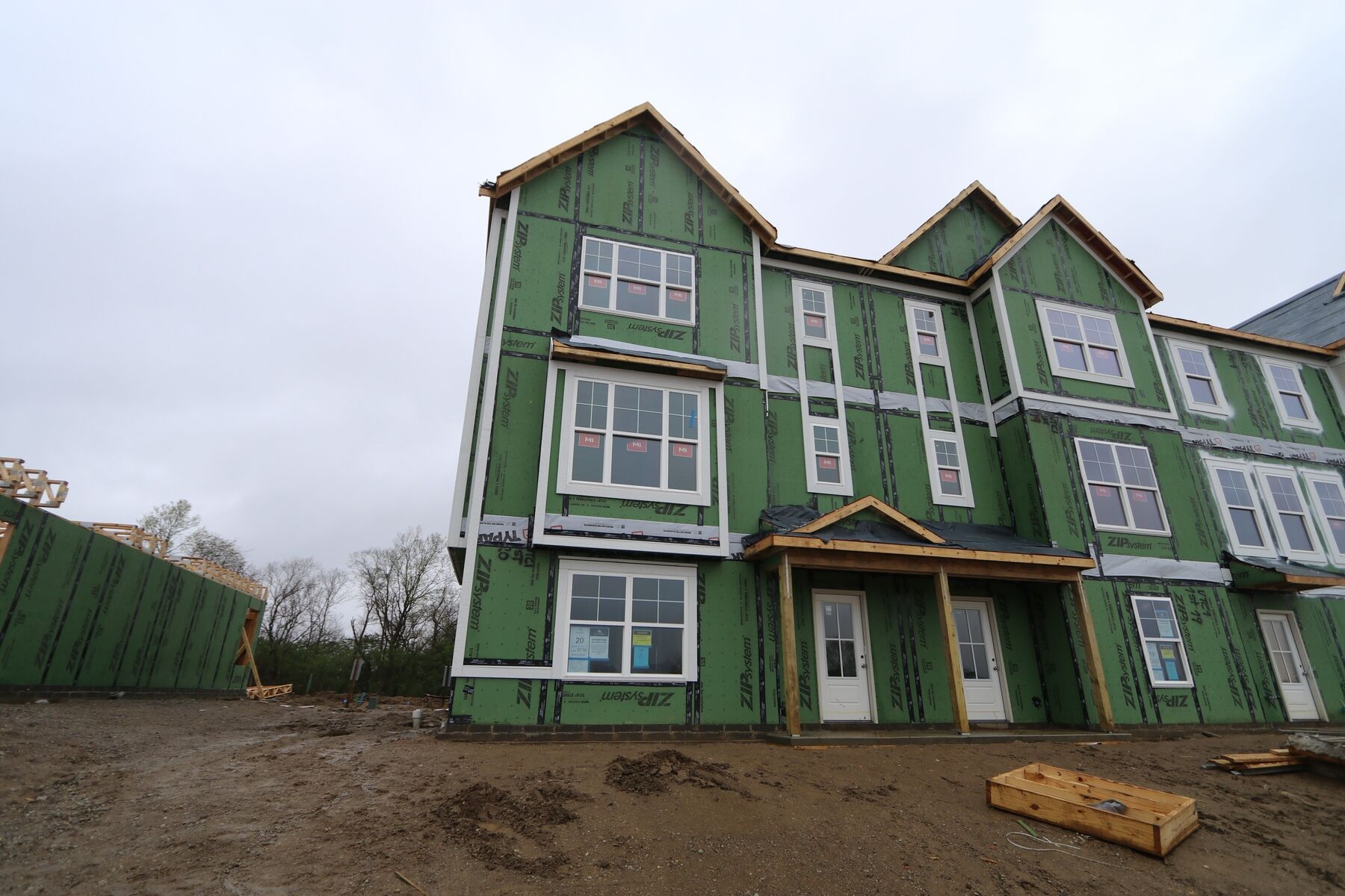 Village At Trail Crossing - Noblesville, IN