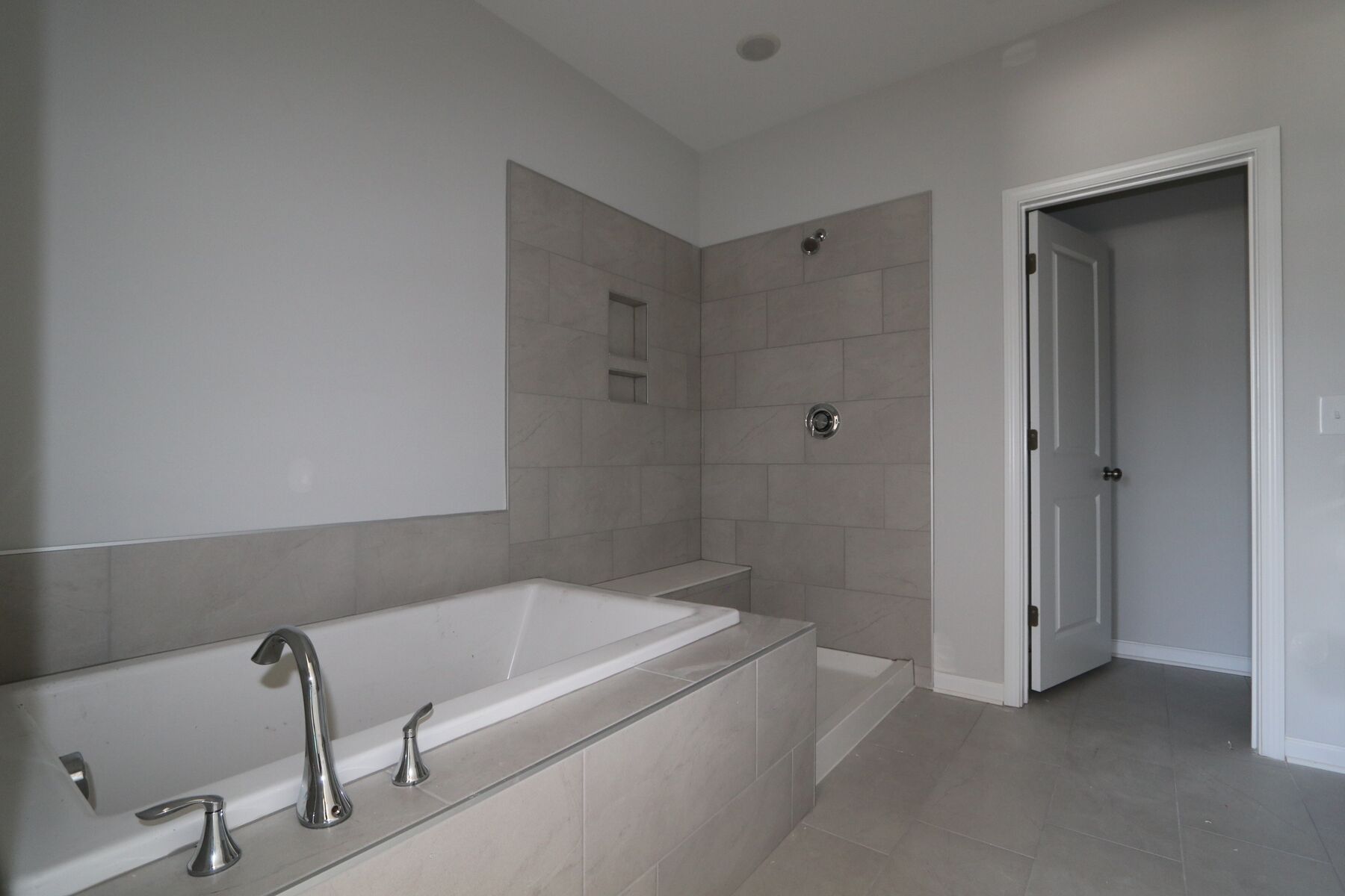 Owner's Bathroom