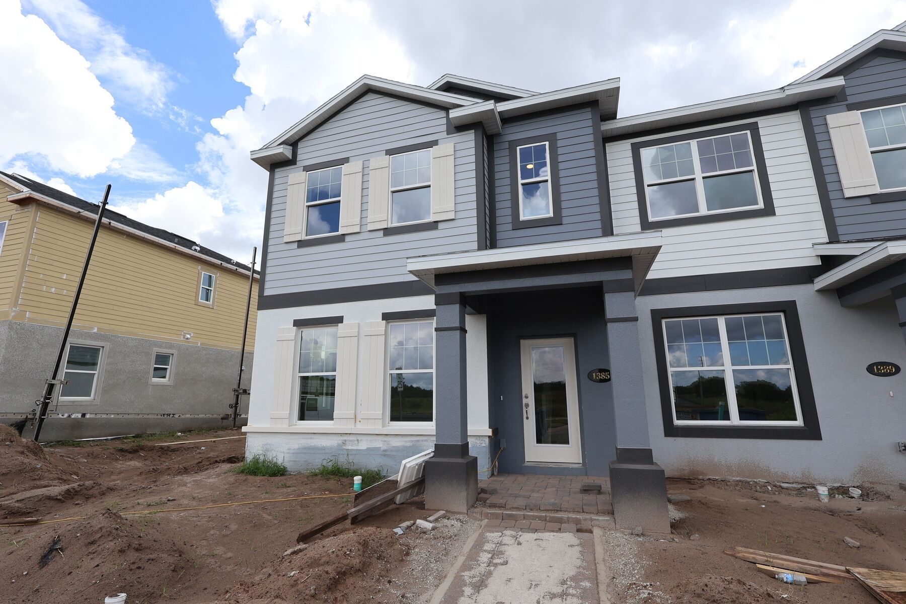 Windham II - Center Lake On The Park: Saint Cloud, Florida - M/I Homes