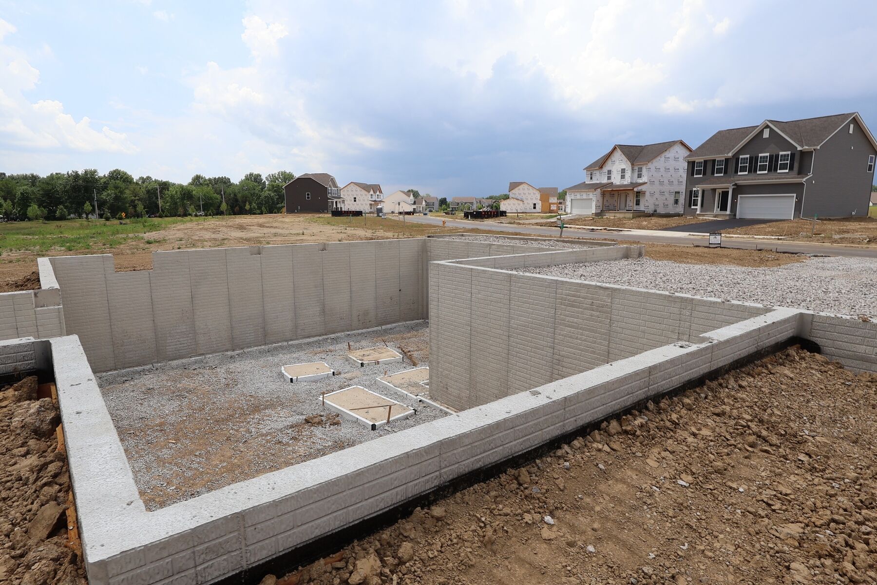Evanston - Woodcrest Crossing: Powell, Ohio - M/I Homes