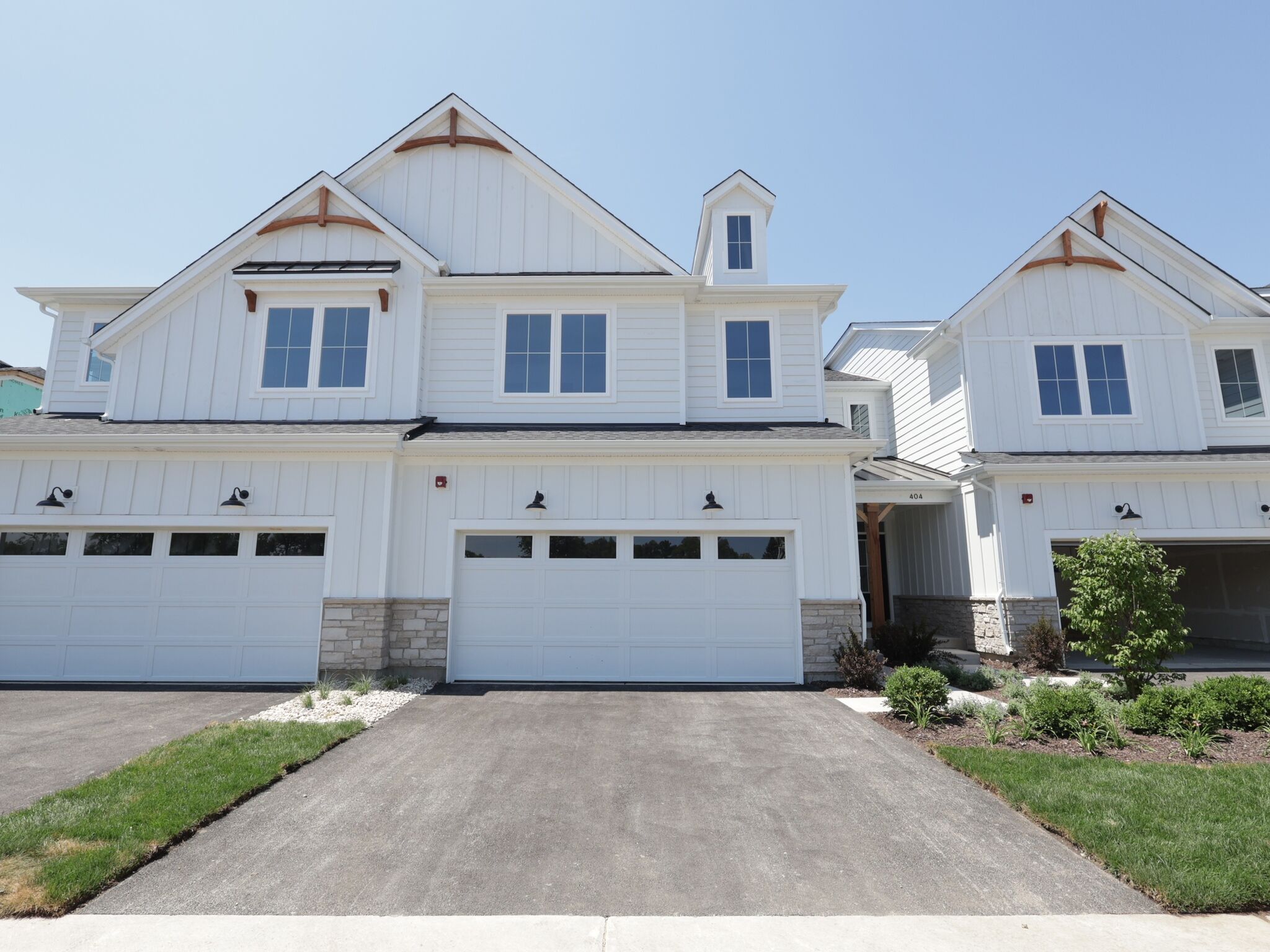 Walker - The Townes At Barclay: Lincolnshire, Illinois - M/I Homes