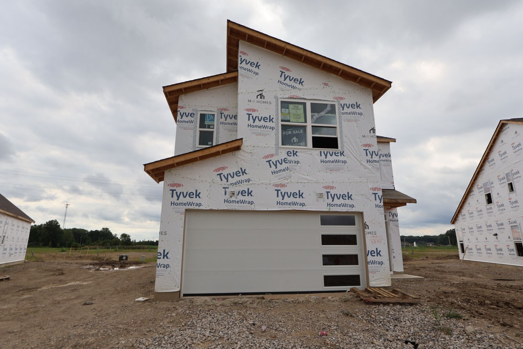 Saugatuck - Clarkshaw Crossing: Powell, Ohio - M/I Homes