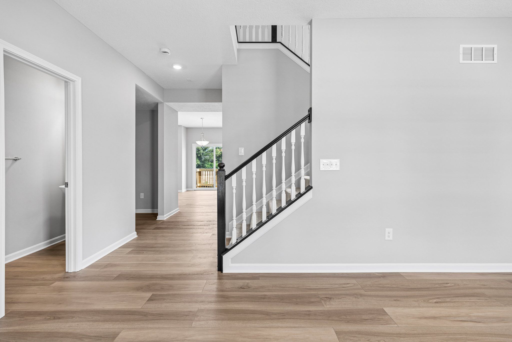 1515 Acadia Drive (Salinger)