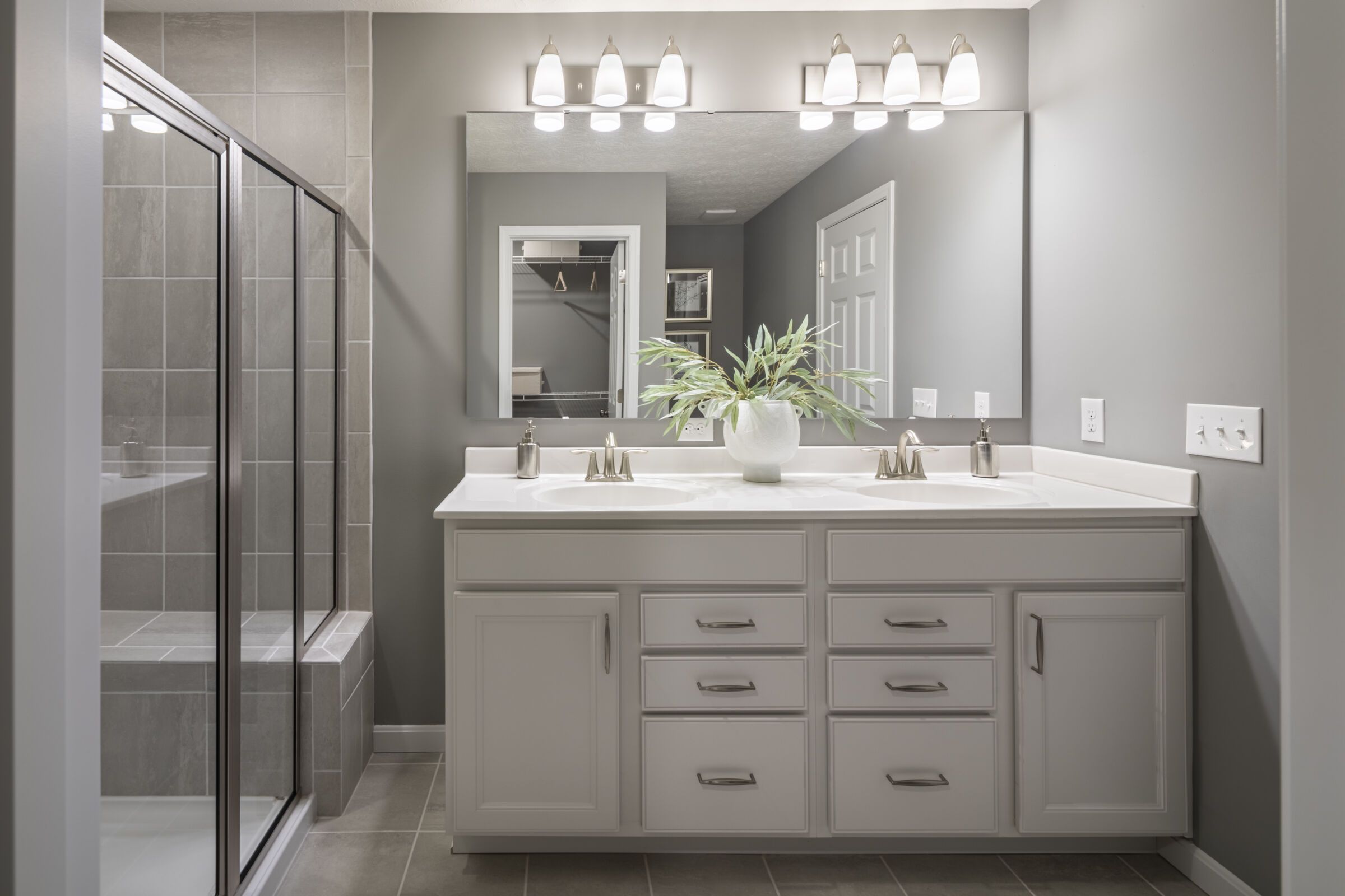 Owners Bathroom