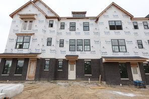 6210 Nicholas Way (Ames)