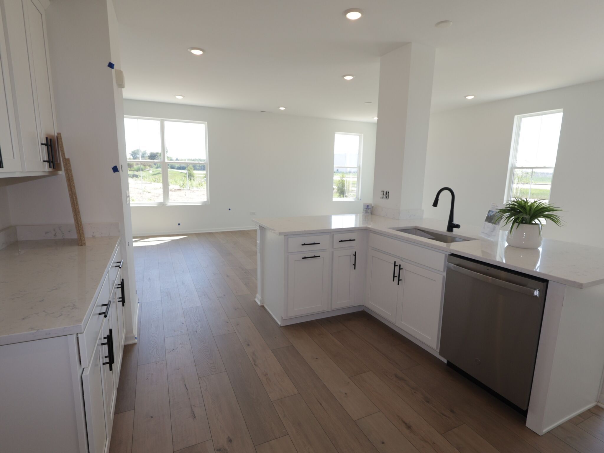 25534 W Emory Lane (Campbell)