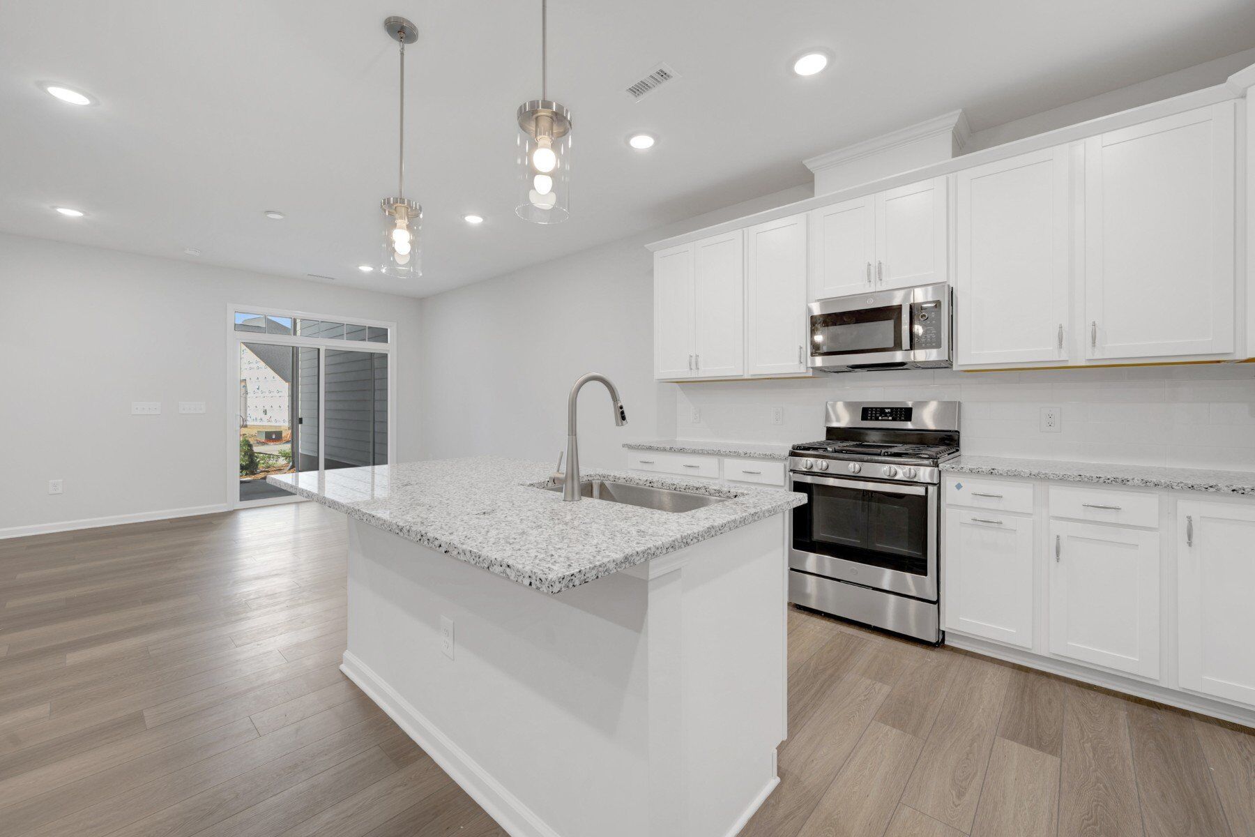 3121 Cathedral Comb Drive (Hazelnut) Image